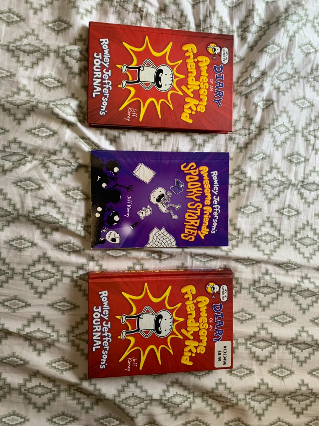 Diary of a Wimpy Kid Book Collection - photo 2