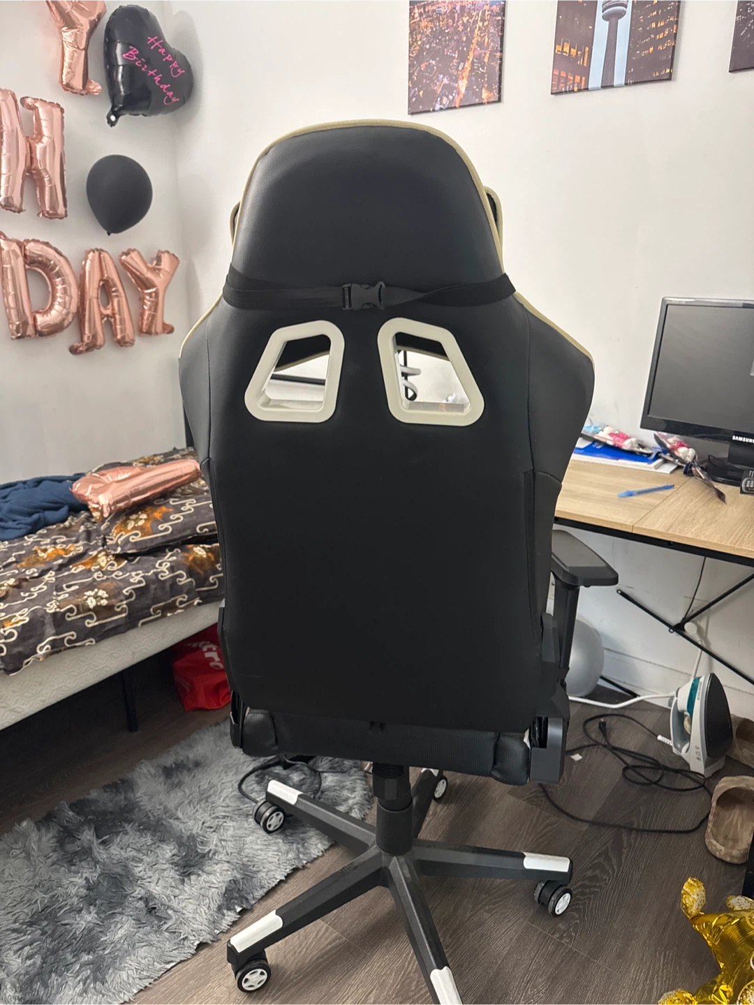 Gaming Chair - Black and White - photo 4