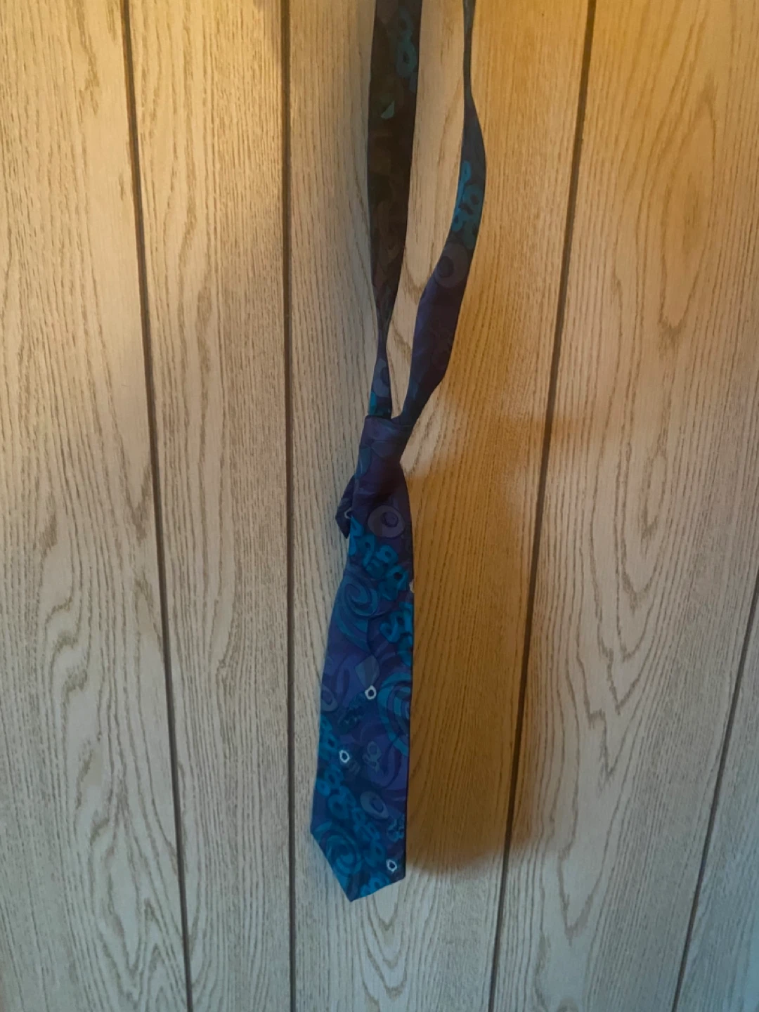Claiborne Men's Super 100's Wool Suit with Protocol Tie - photo 4