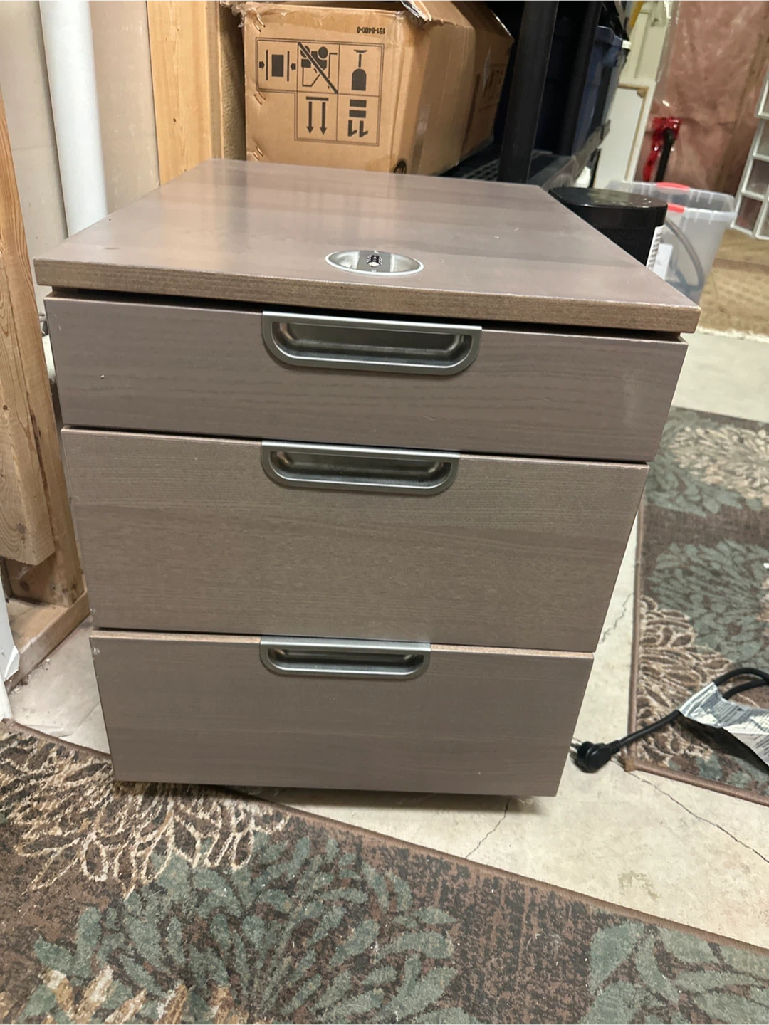 3-Drawer Filing Cabinet