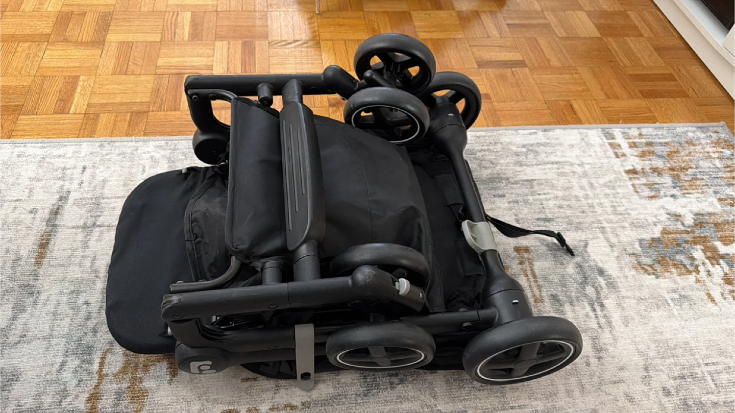 Maxi-Cosi Lara Ultra Compact Stroller - photo 2