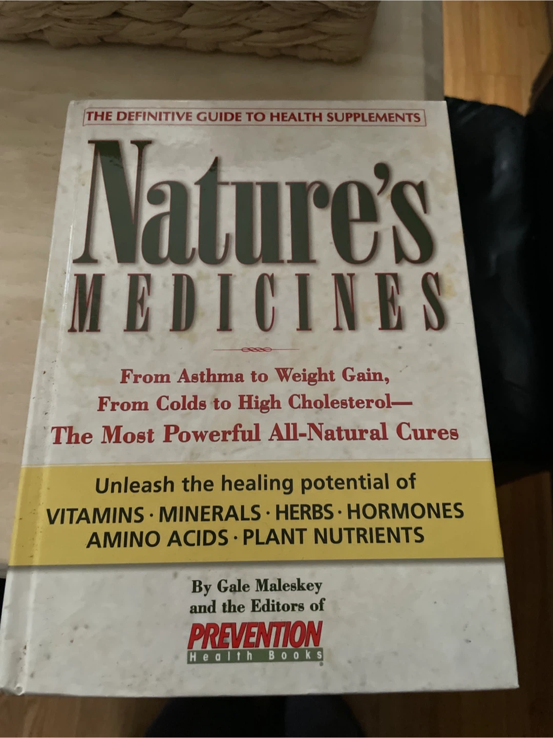 The Definitive Guide to Health Supplements Book