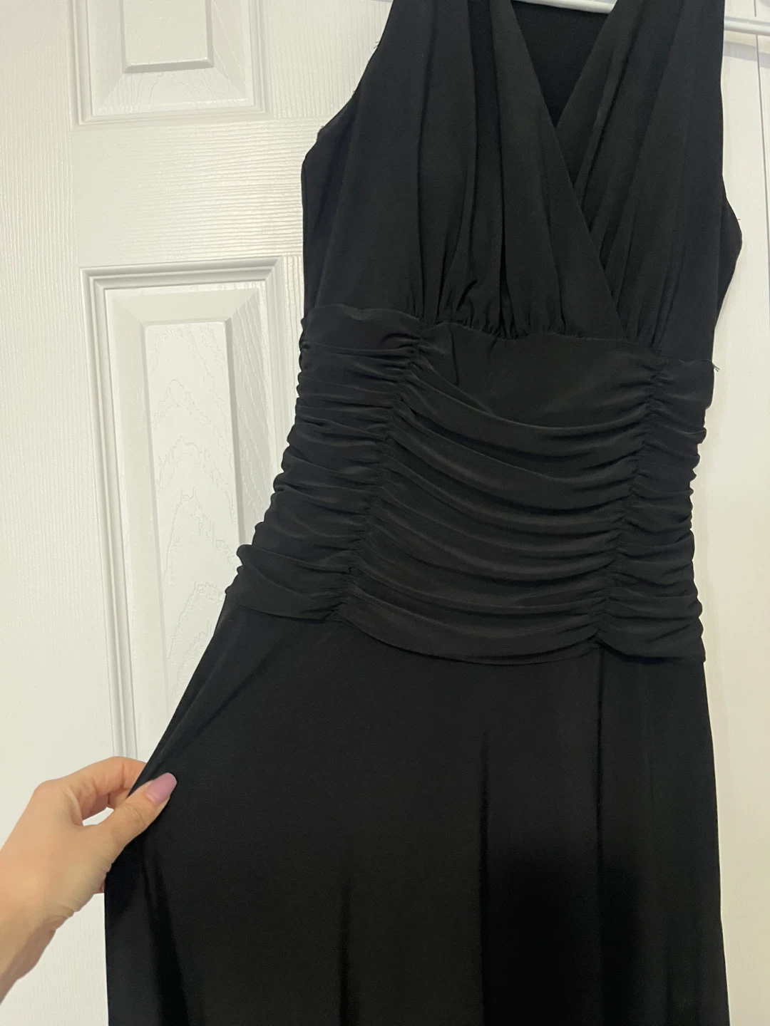 Denver Hayes Black Ruched V-Neck Dress XS - photo 2
