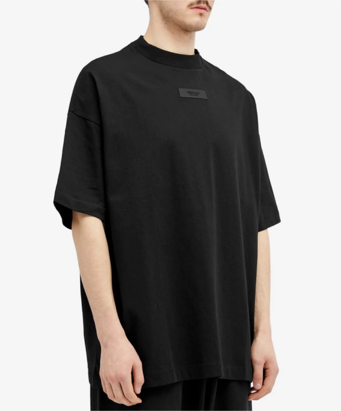 ESSENTIALS Men's Spring Tab Crew Neck T-Shirt in Jet Black