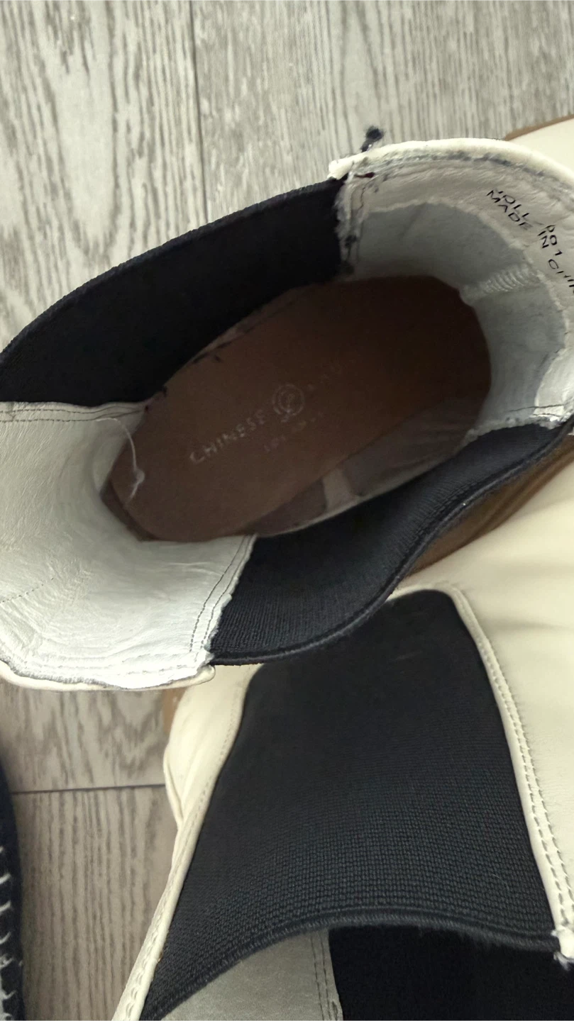 Chinese Laundry White Chelsea Boots - Size 10 - photo 4