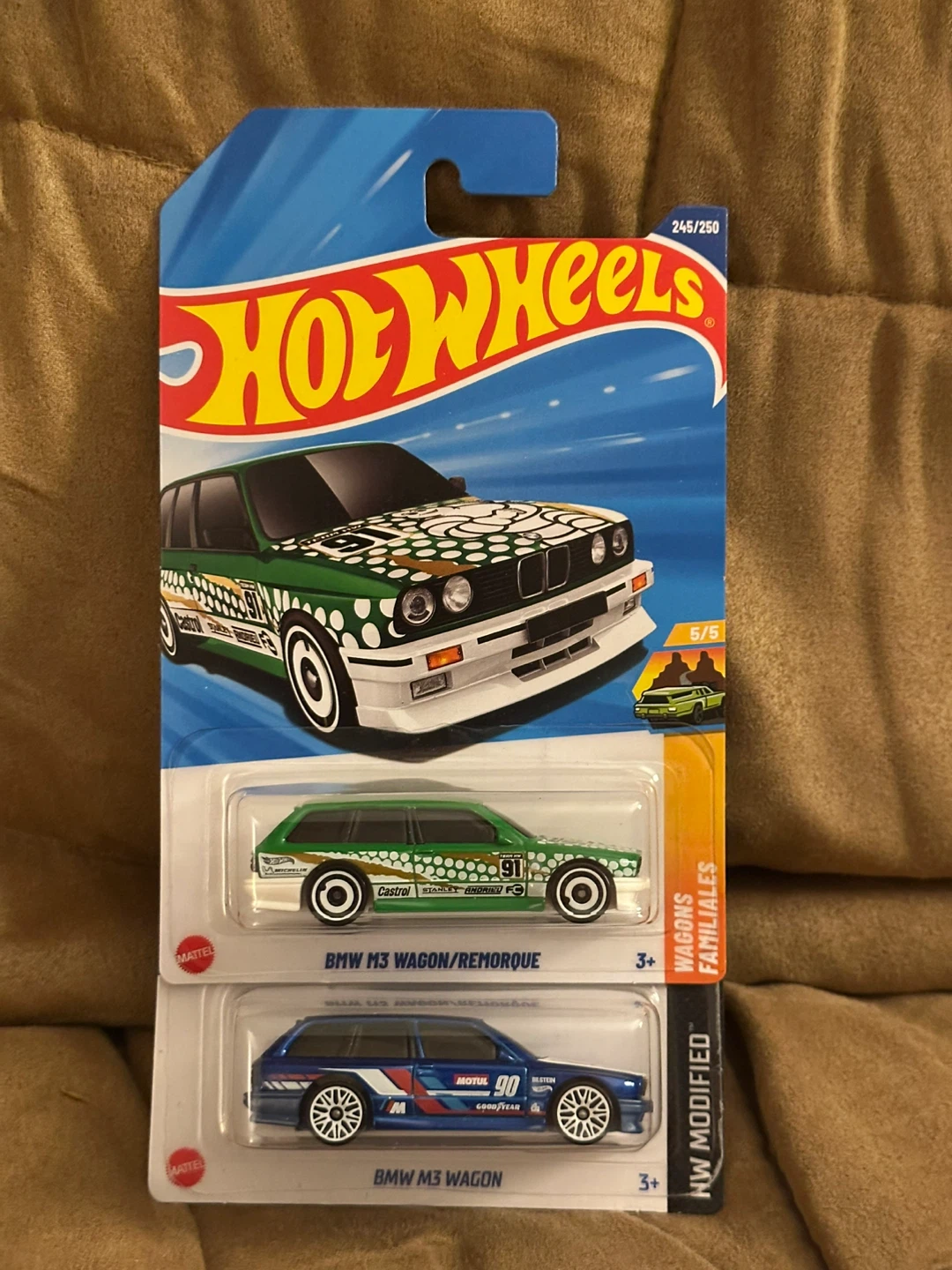 Hot Wheels BMW M3 Wagon Diecast Car (2-Pack)