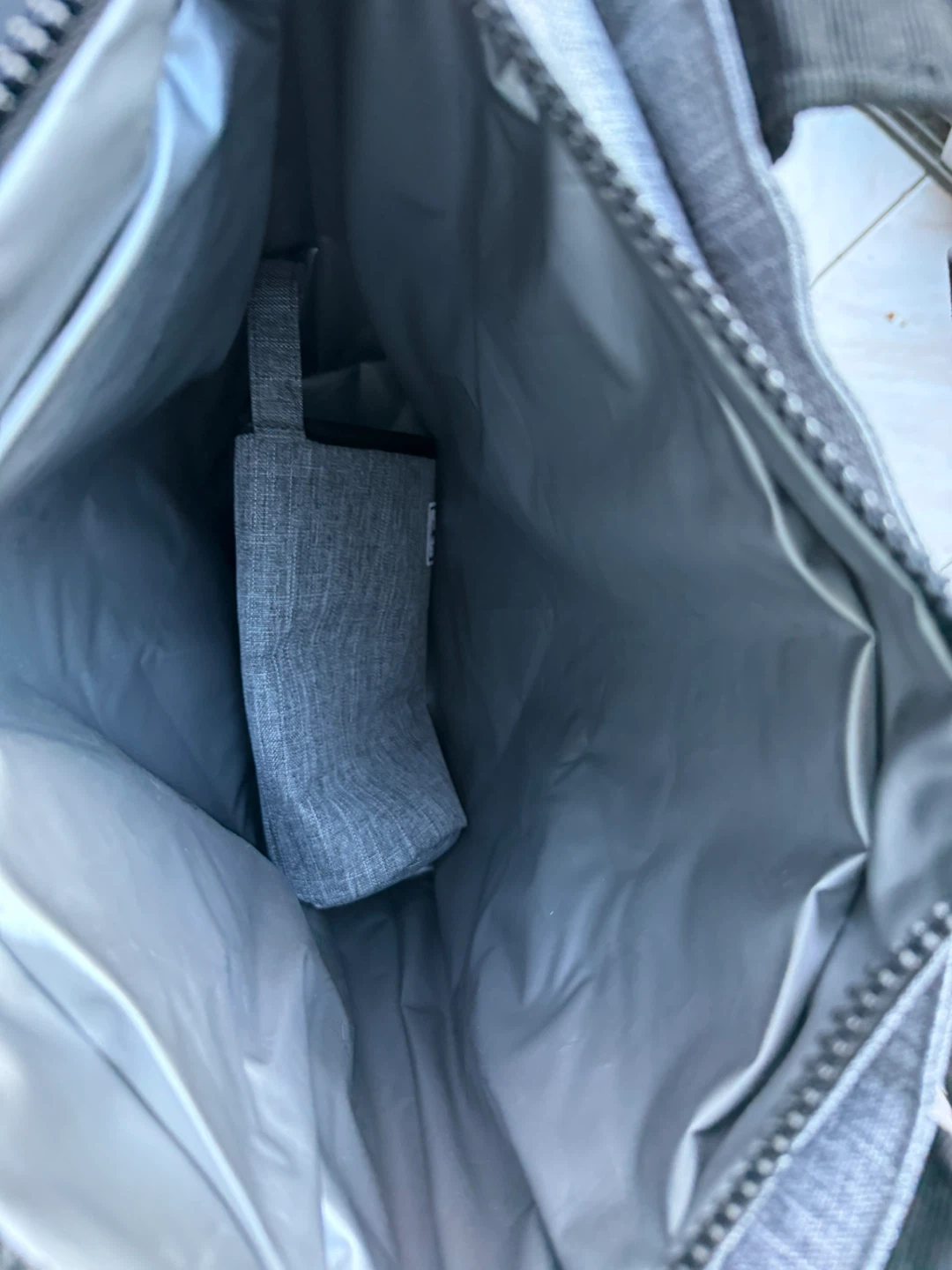 Herschel Insulated Tote Bag - Grey - photo 2