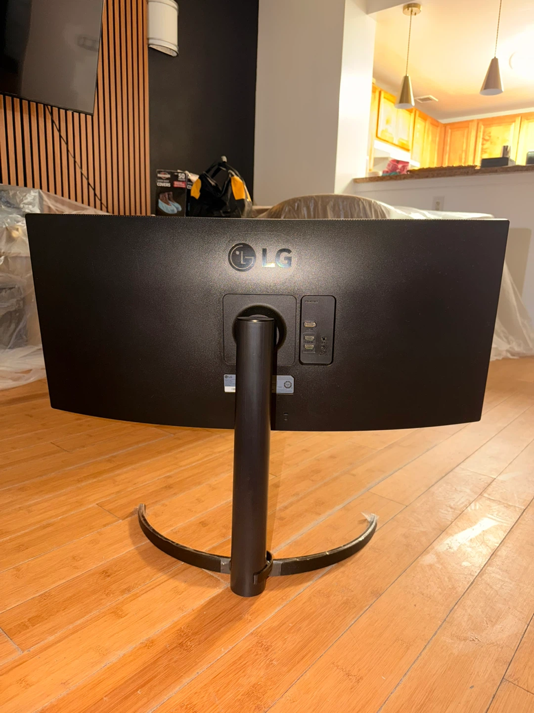 LG 34" UltraWide WQHD HDR 100Hz Curved Monitor - photo 4