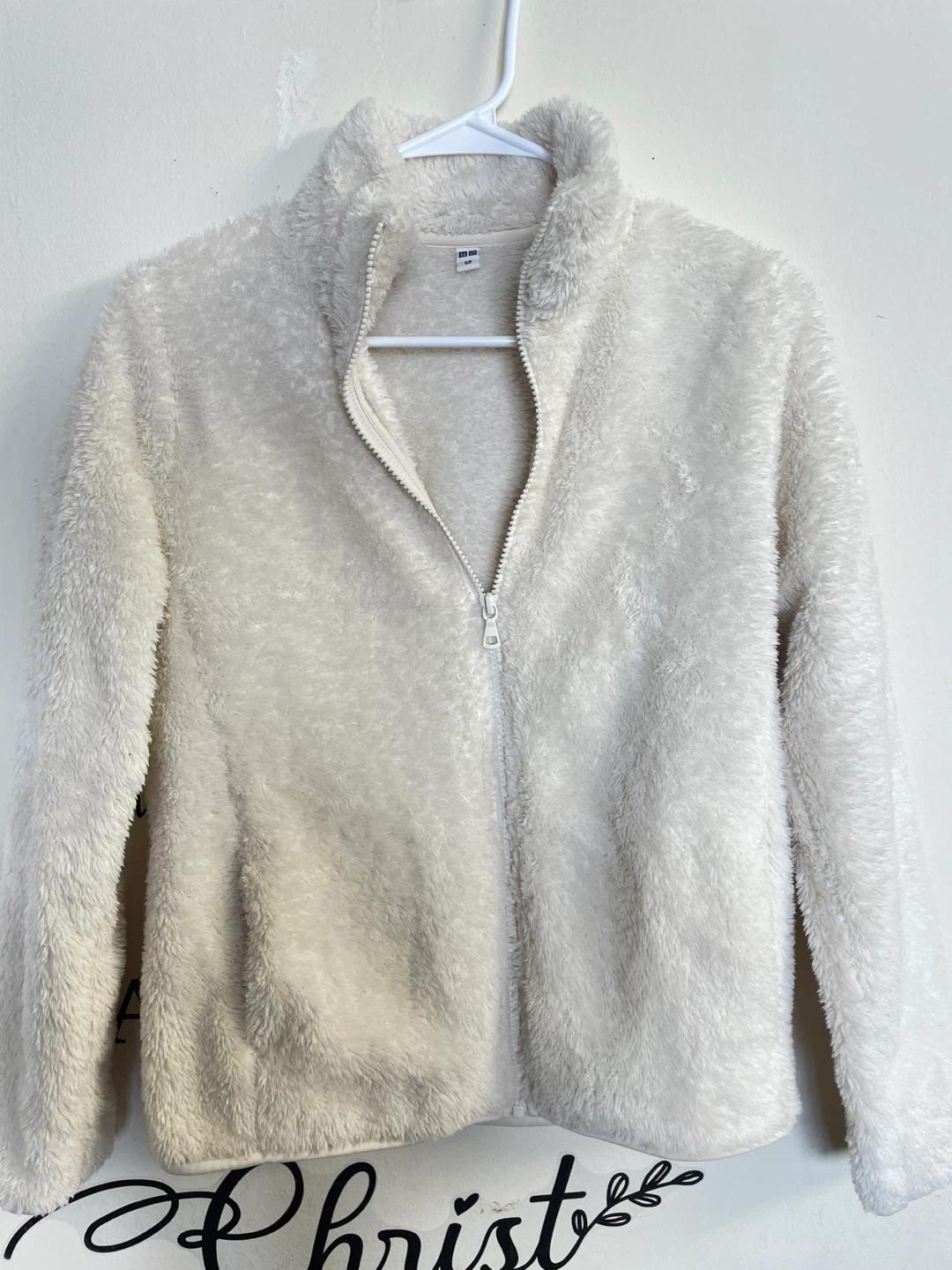 Uniqlo White Fleece Zip-Up Jacket
