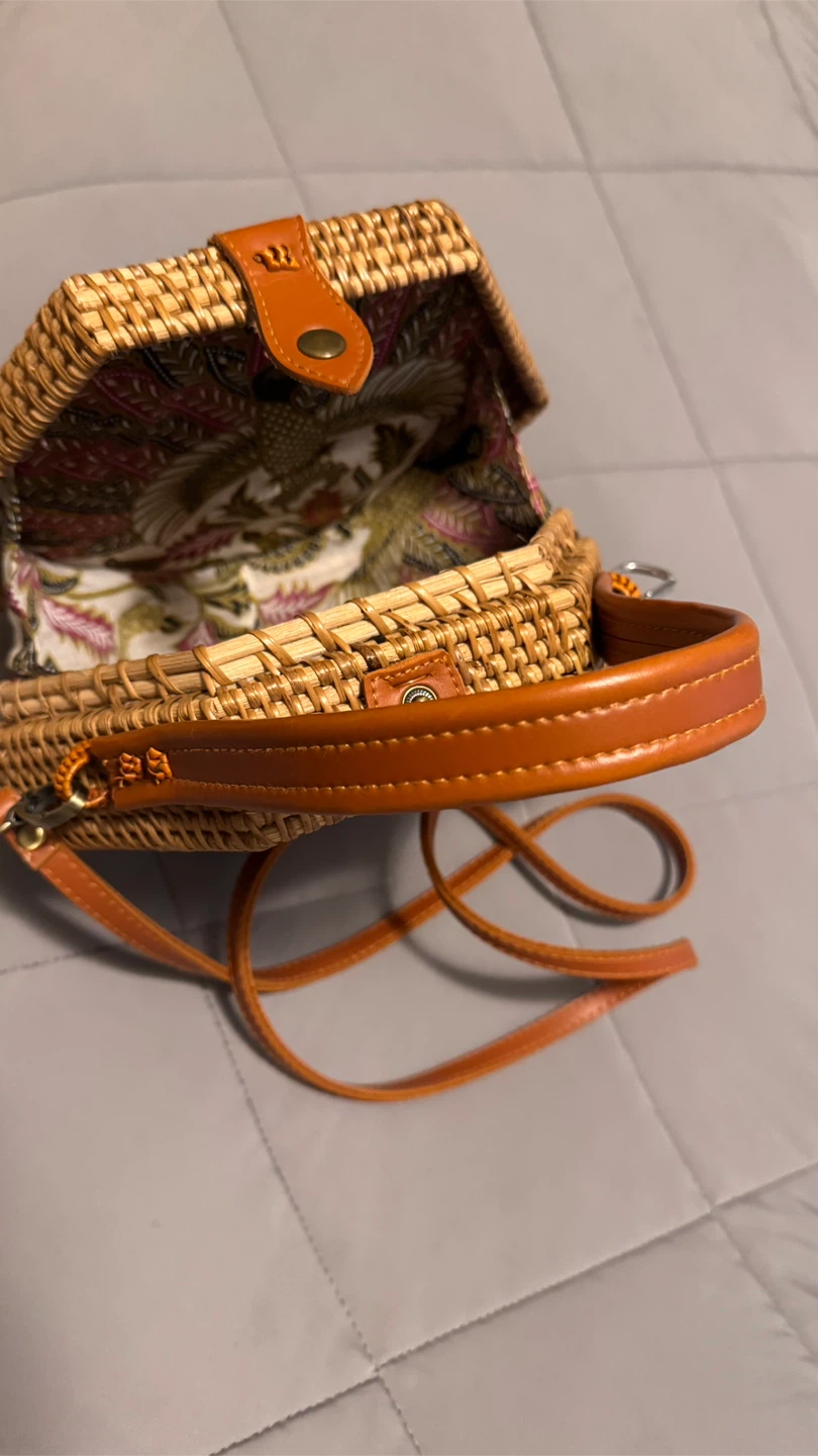 Woven Rattan Hexagon Crossbody Bag with Leather Accents - photo 3