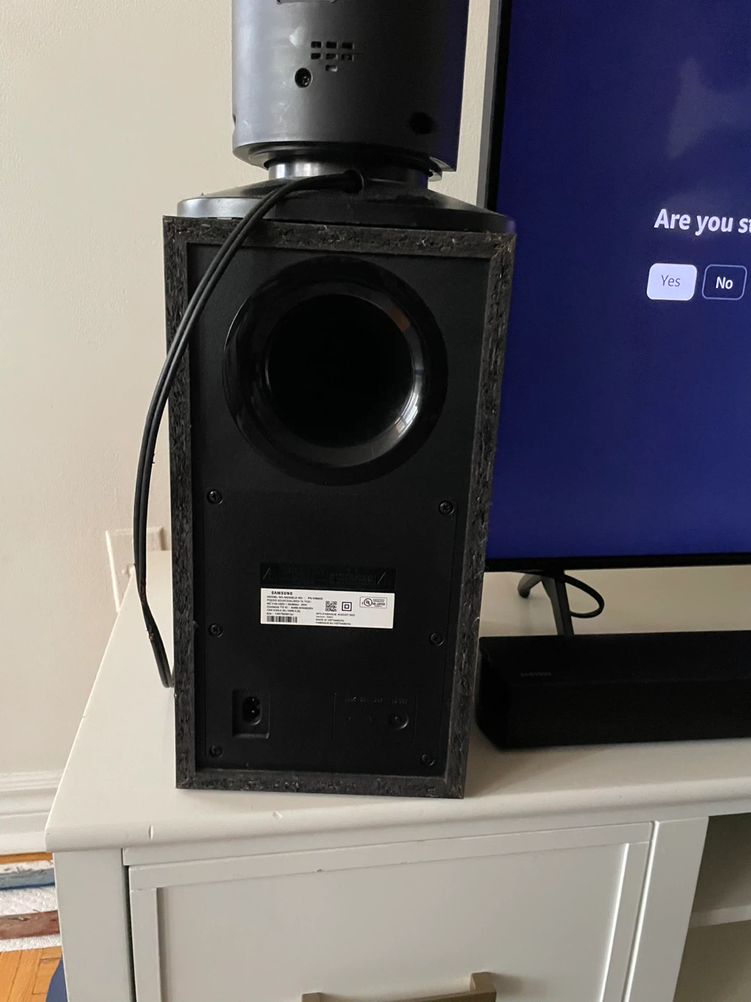 Samsung TV + Soundbar and Subwoofer - photo 4