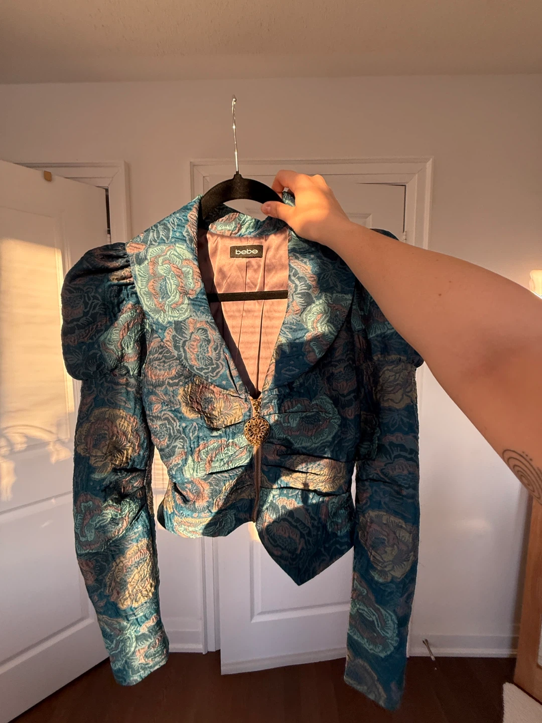 Vintage Teal Brocade Jacket with Puff Sleeves✨ - photo 3
