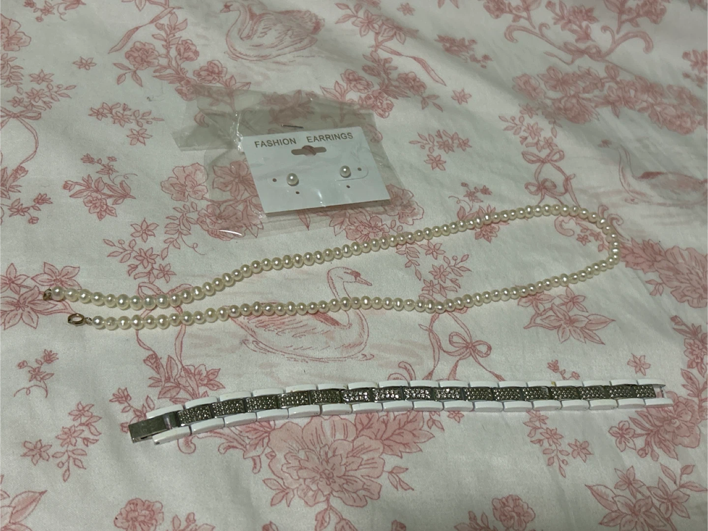 Pearl Necklace, White Bracelet, and Pearl Earrings Set - photo 2