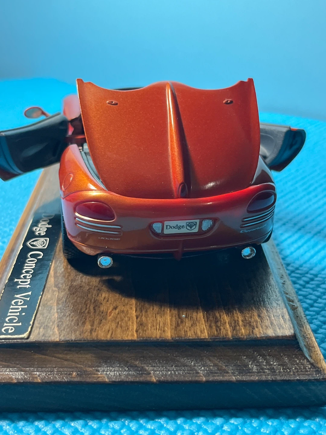 1:18 Maisto Dodge Copperhead Concept Diecast - Orange - photo 4