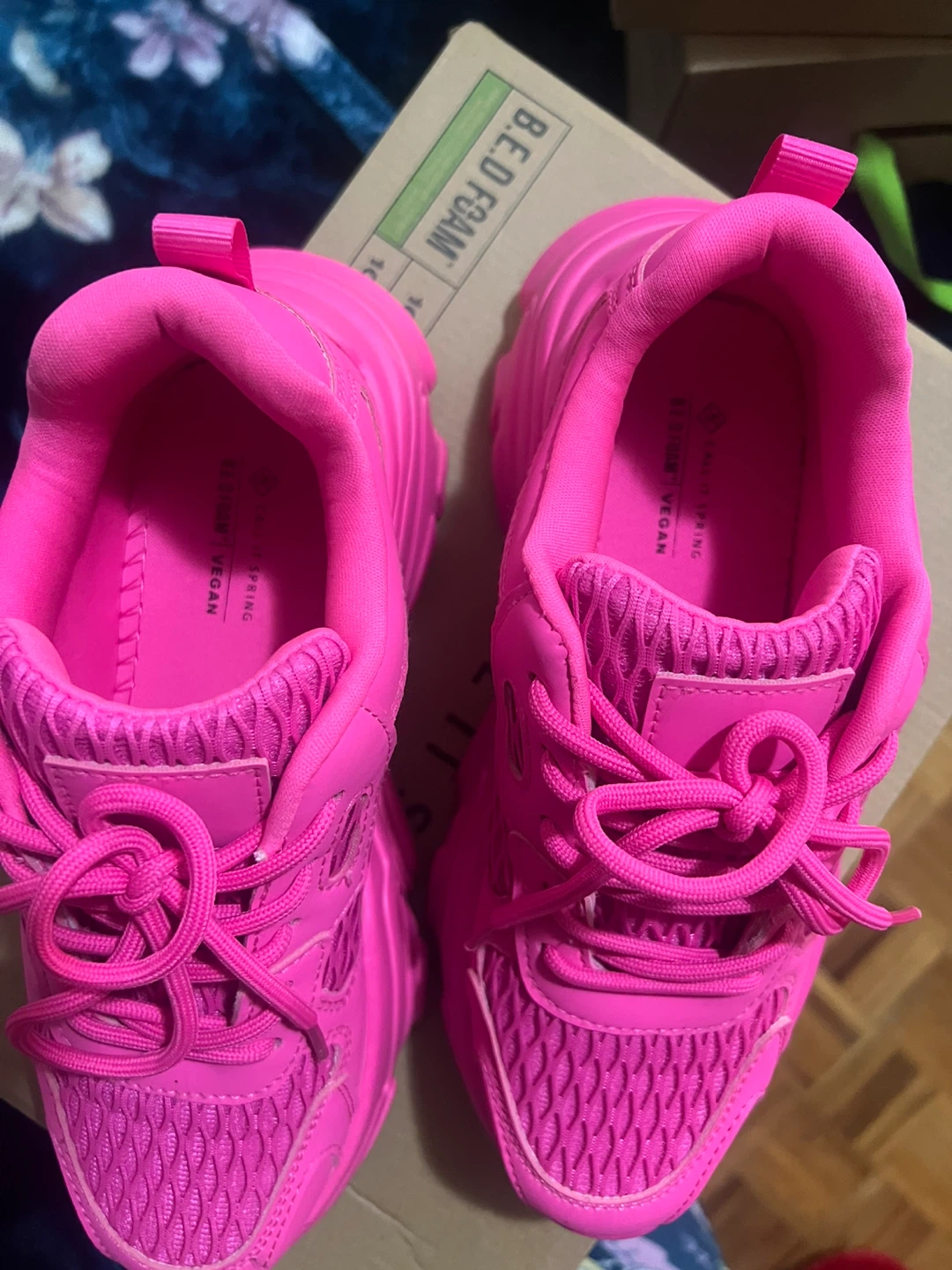 GLOWY Pink Chunky Sneakers - Size 6.5 - photo 2