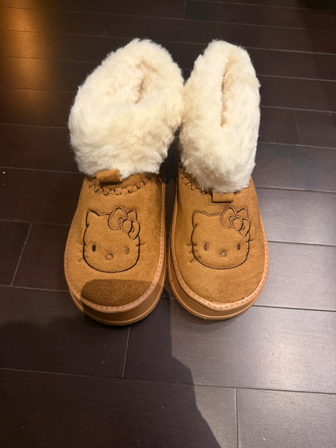 Sanrio Characters Hello Kitty Slippers - Brown