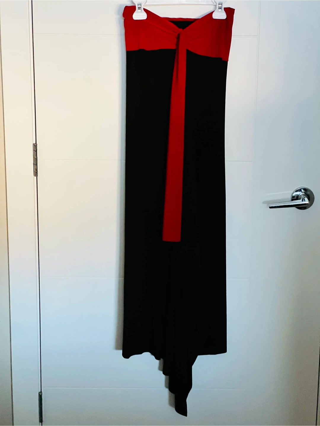 Black and Red Strapless Maxi Dress XS