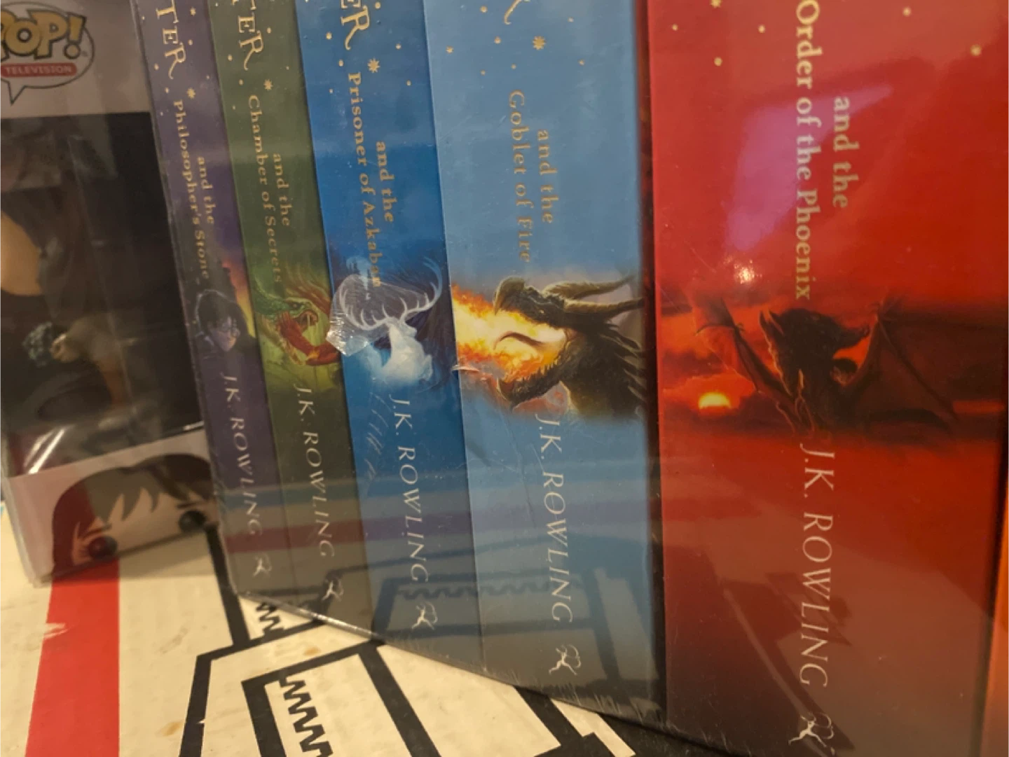 Harry Potter Book Series BNIB* - photo 4
