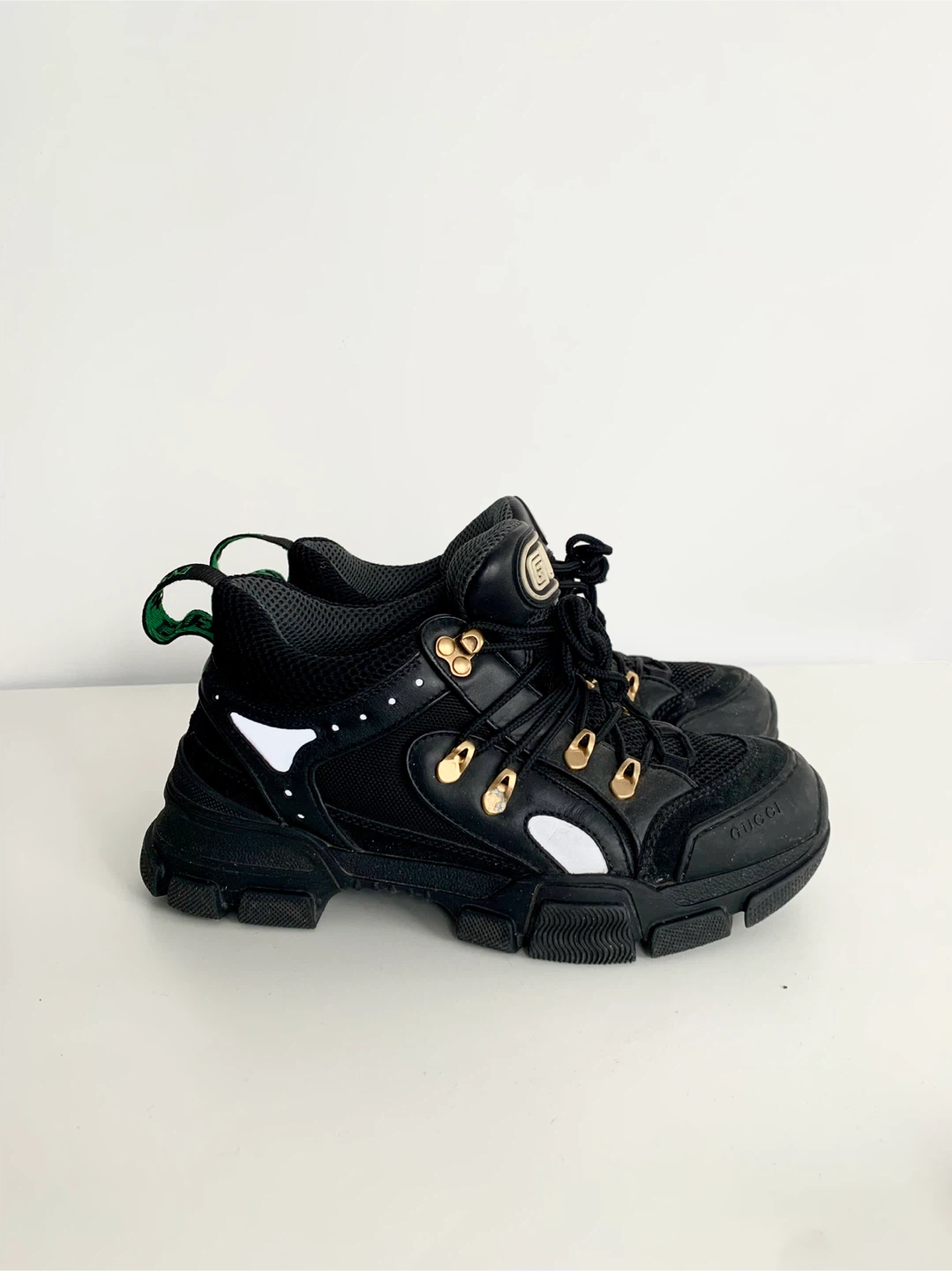 Gucci Black Ace Sneakers with Green Crystal Embellishments - photo 5