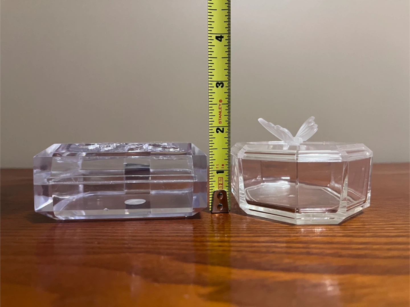 VINTAGE ACRYLIC/LUCITE TRINKET BOXES - photo 4