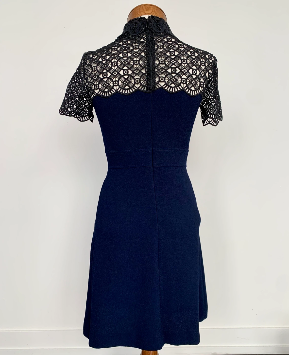 Sandro Navy and Black Lace Dress - photo 4