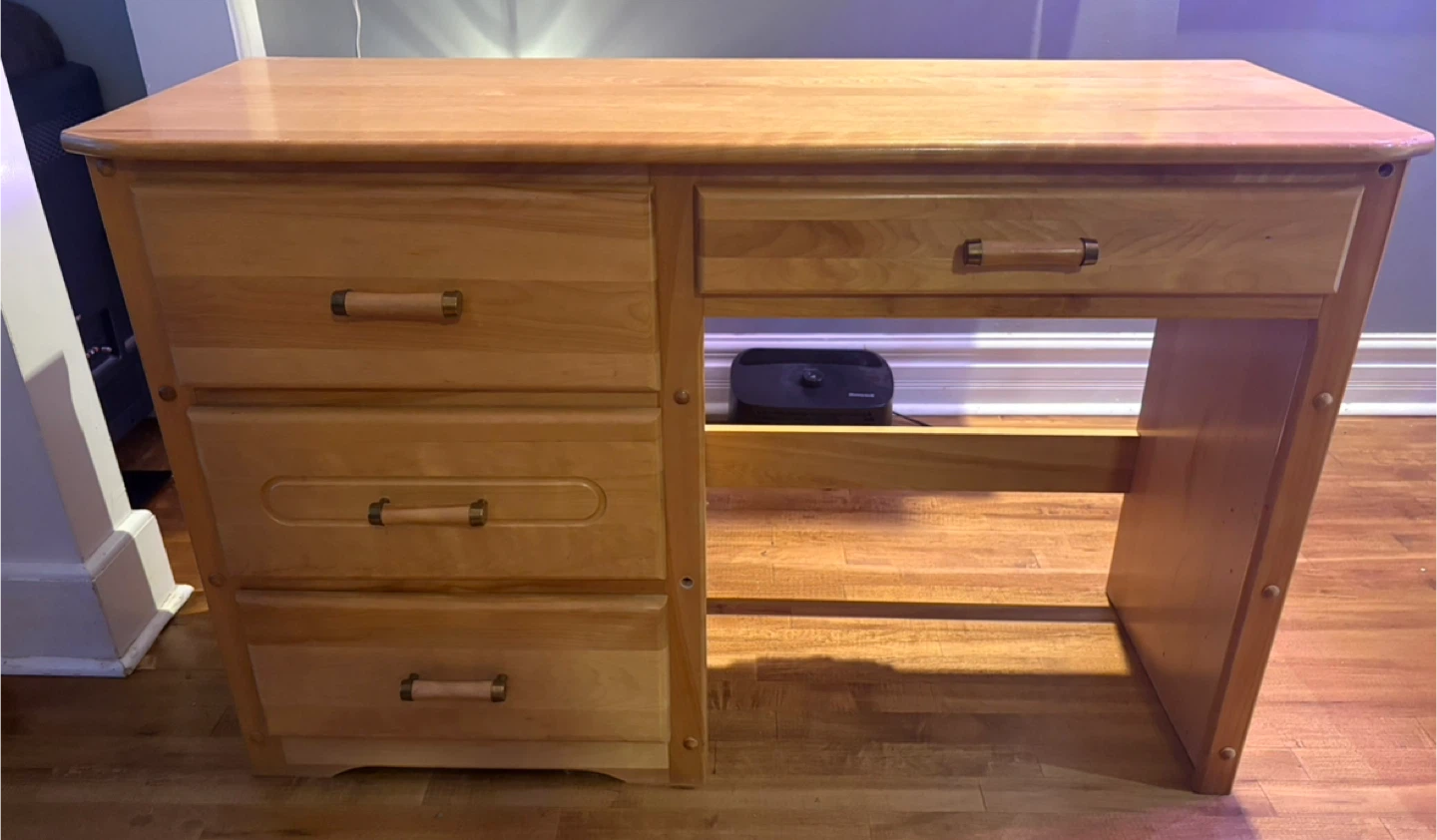 Light Wood Desk with Hutch and Storage - photo 2