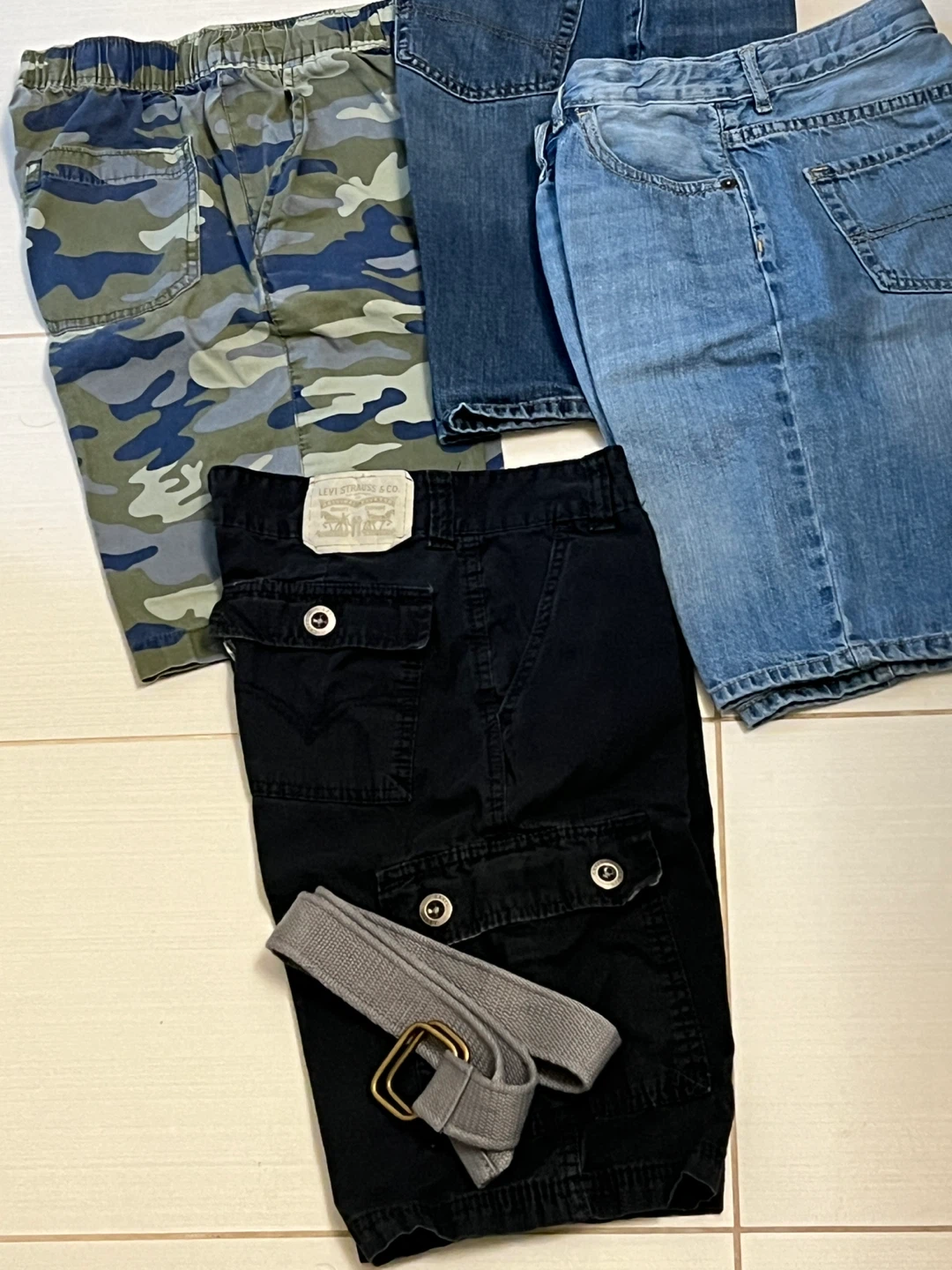 Boys Shorts Bundle - Levi's Cargo Shorts & Denim Shorts - photo 3