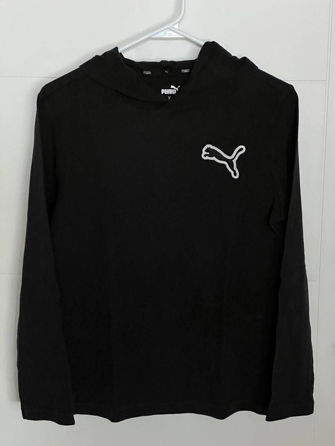 Puma Black Long Sleeve Hooded Shirt - Size Small