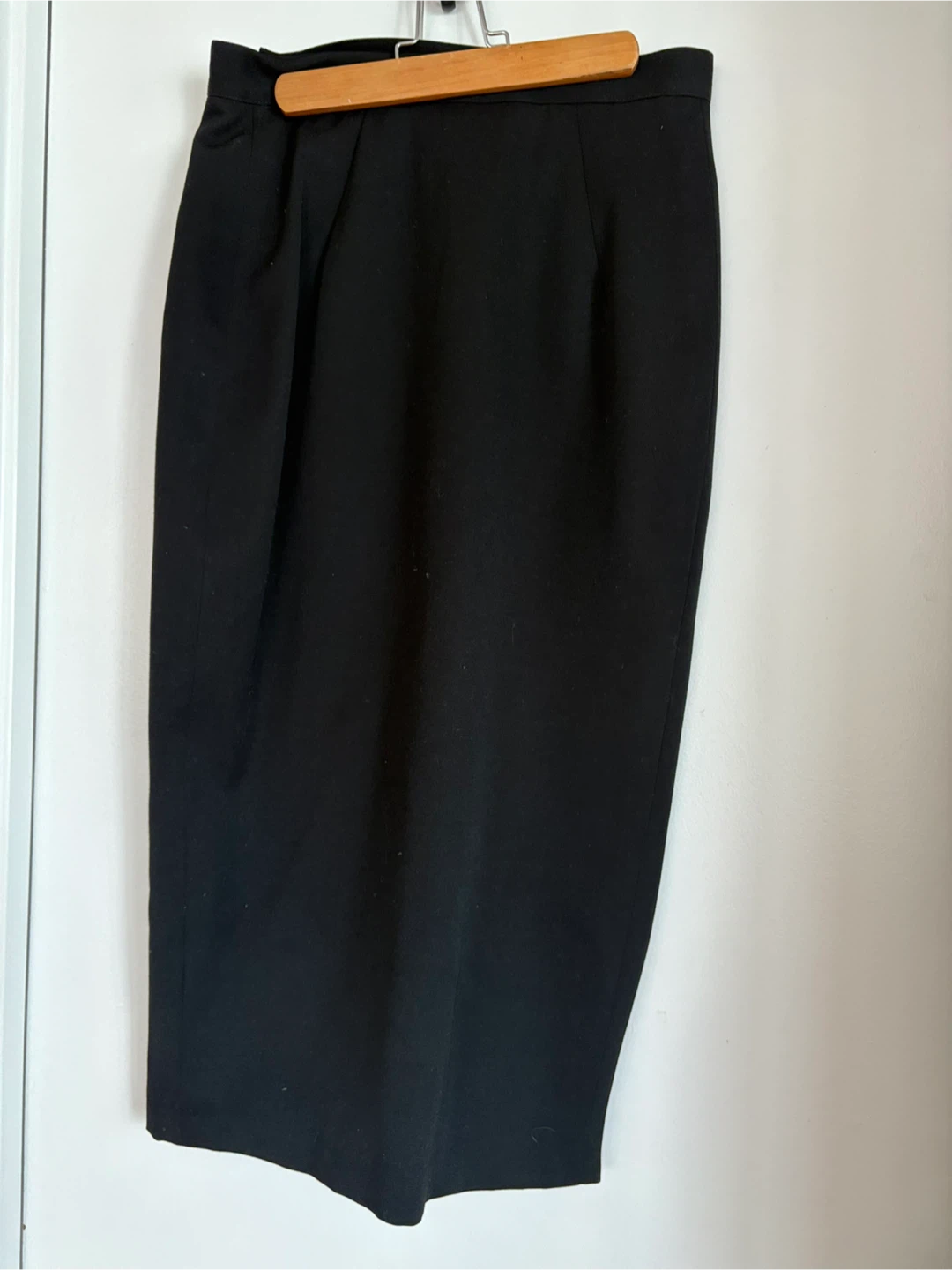 Claude Jaworski Black Midi Skirt - photo 3