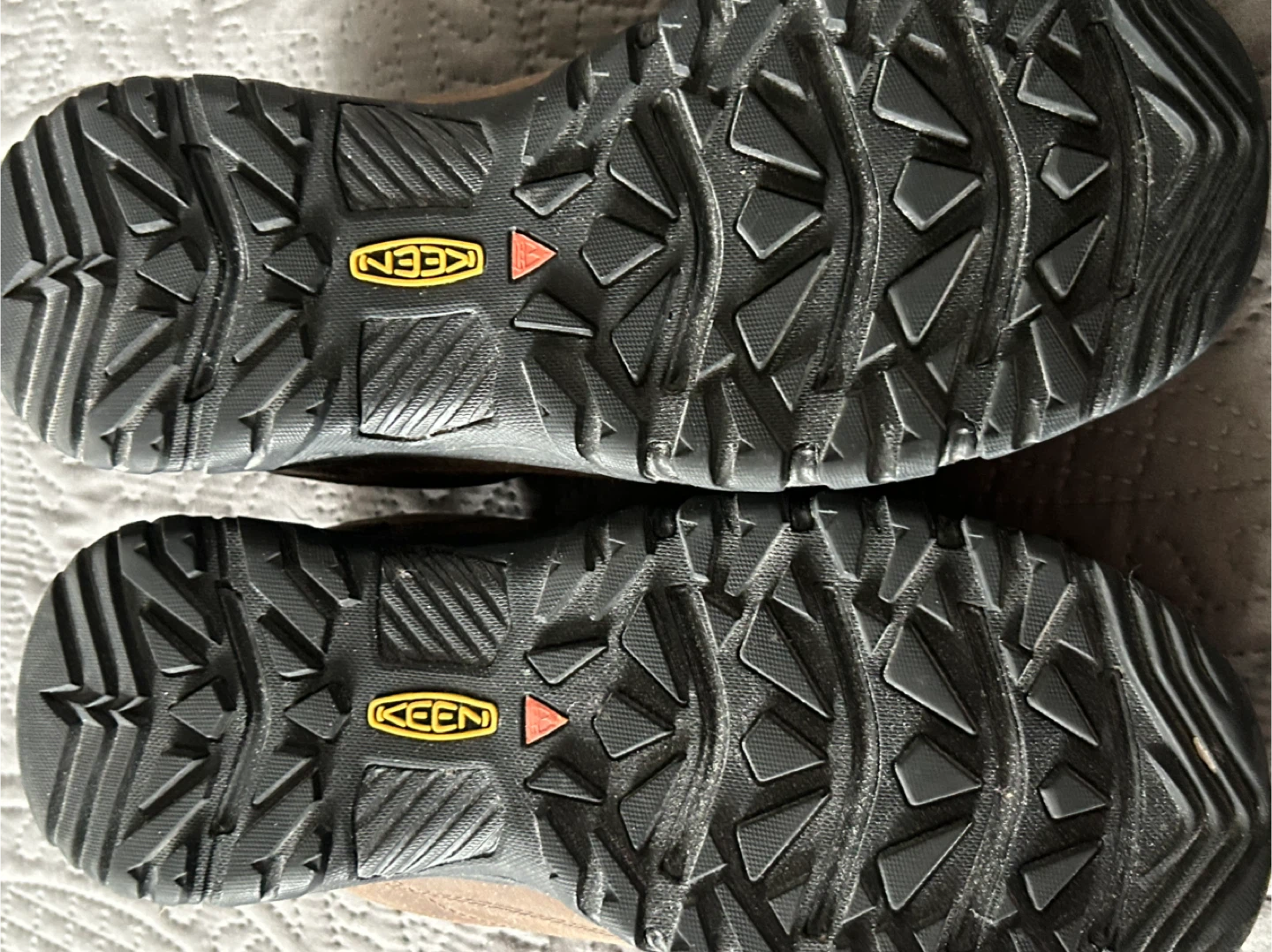 KEEN Men’s Hiking Shoes 12W – Excellent Tread, Ready to Go - photo 4