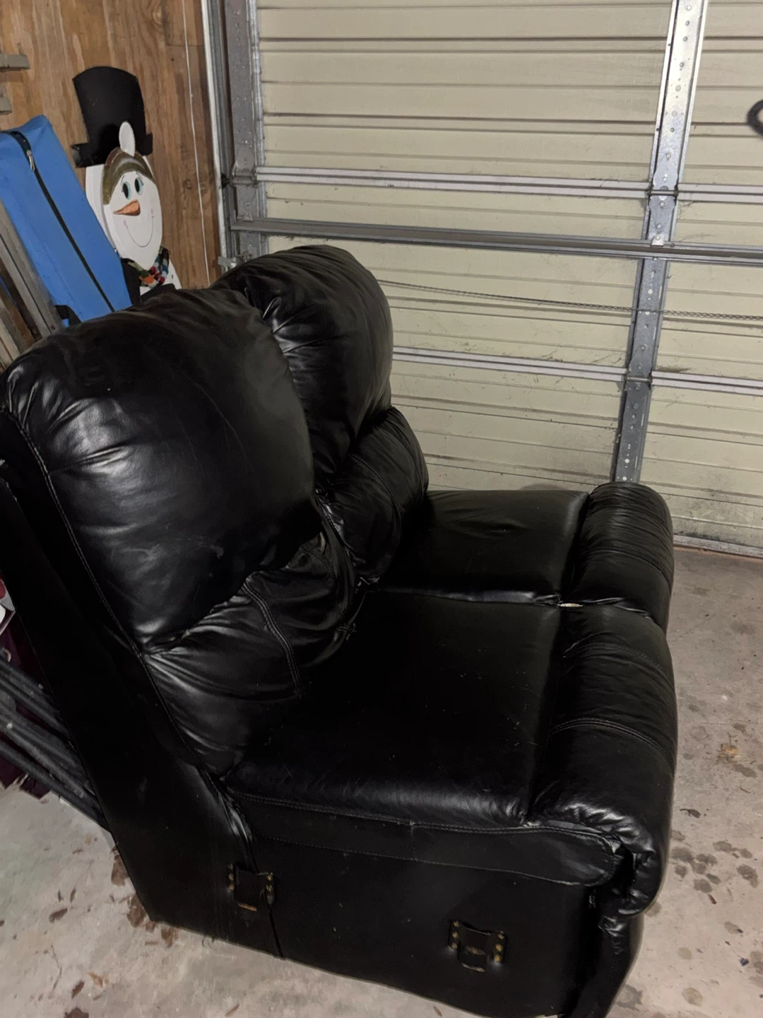 Black Leather Loveseat - photo 3