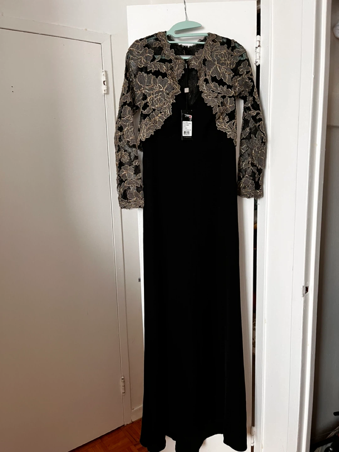 Tadashi Shoji Black Evening Dress Size 6