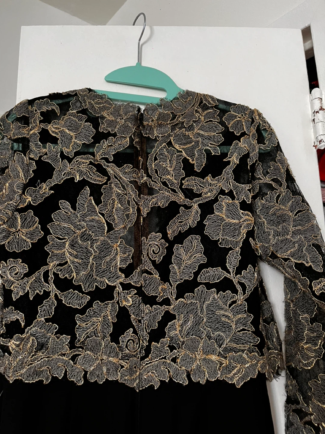 Tadashi Shoji Black Evening Dress Size 6 - photo 4