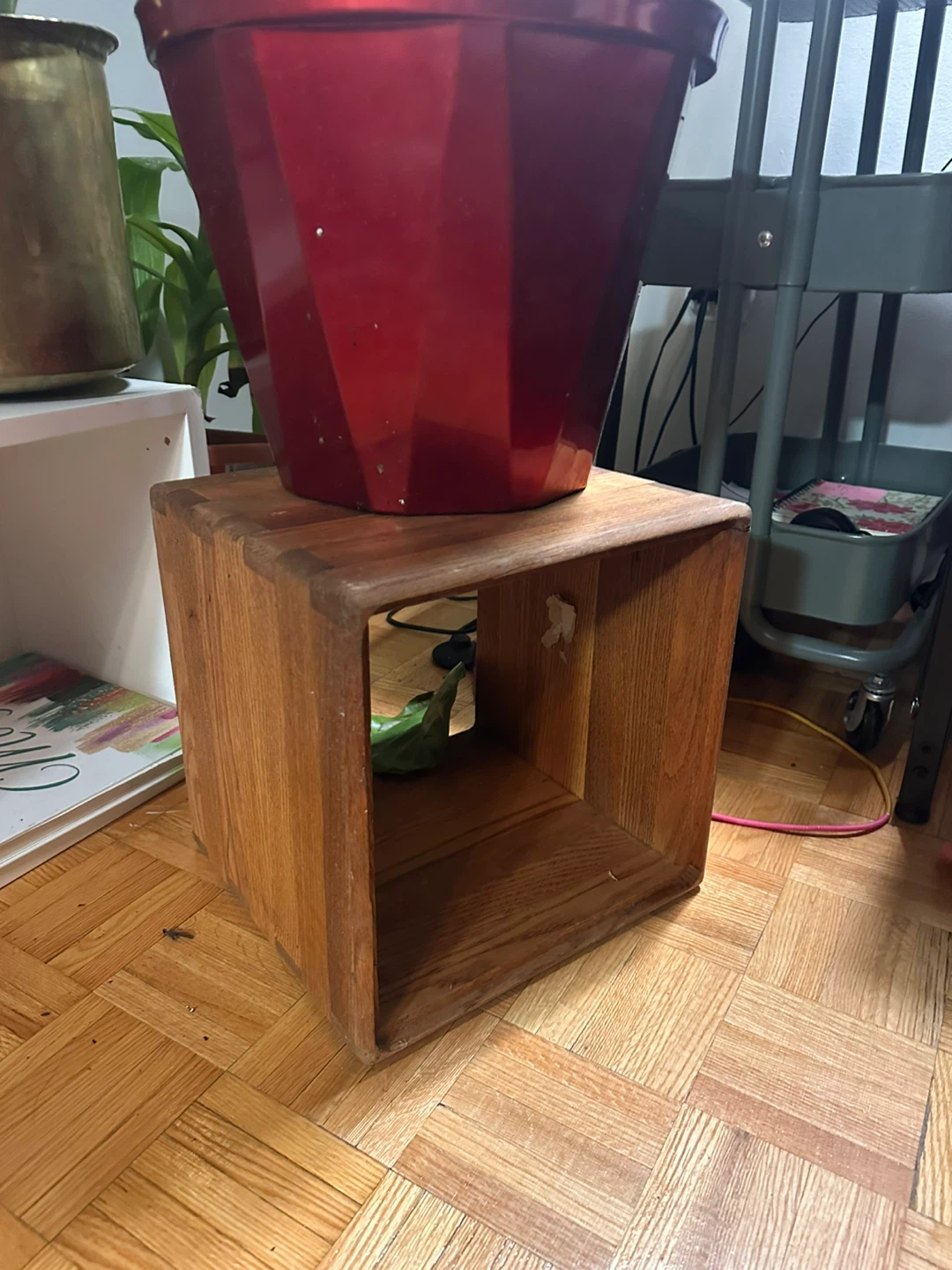 Wooden Cube Shelf/Stand