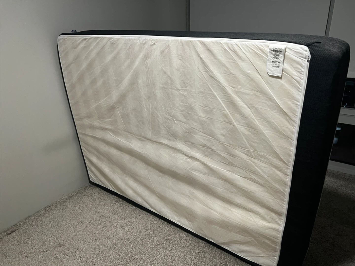 Sealy 10" Hybrid Mattress - Queen Size - photo 4