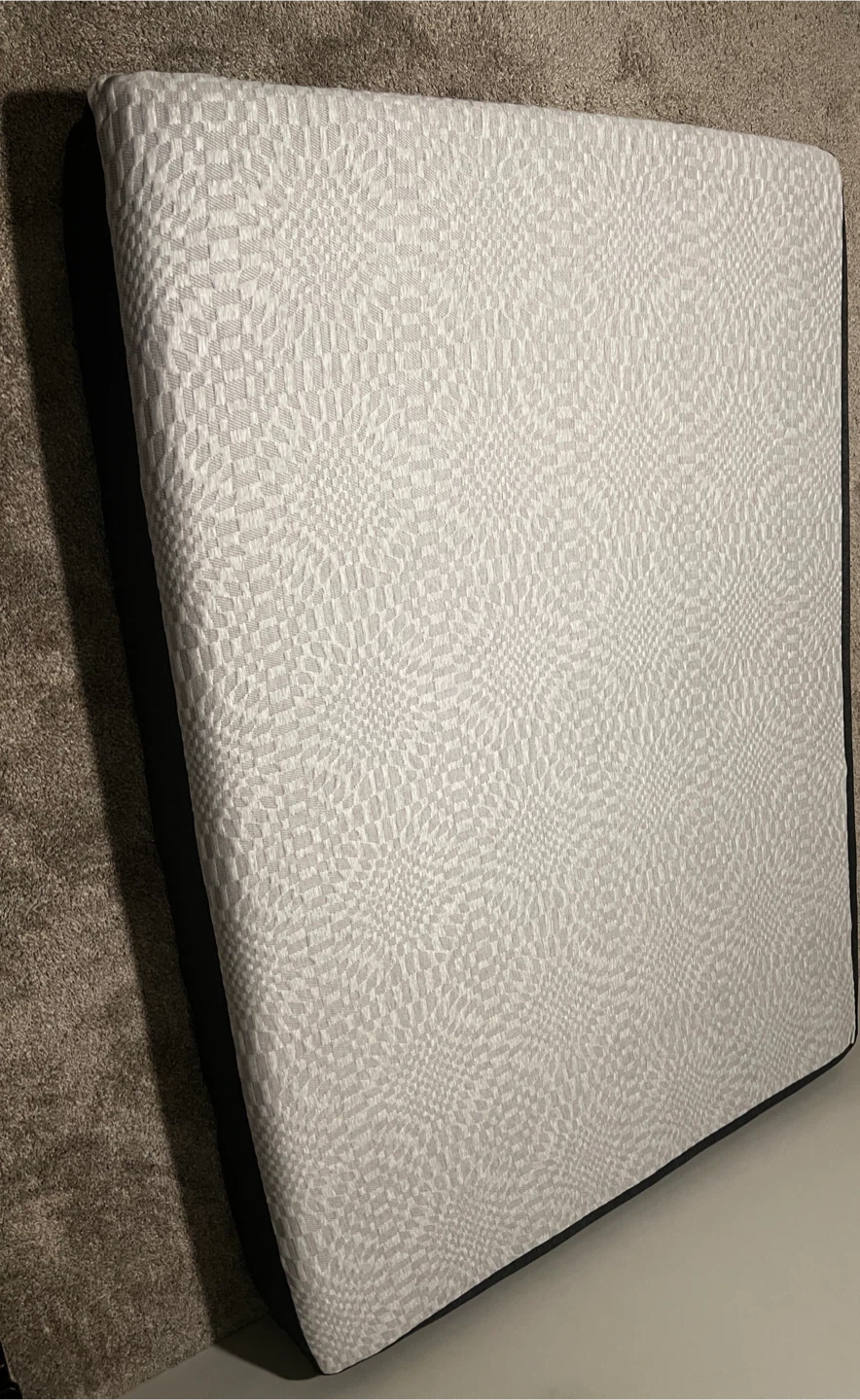 Sealy 10" Hybrid Mattress - Queen Size - photo 2
