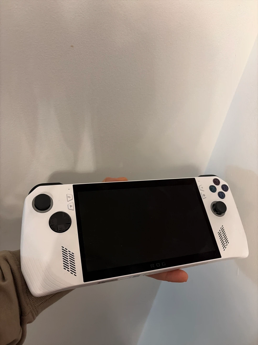 ASUS ROG Ally Gaming Handheld 7" 120Hz AMD Z1