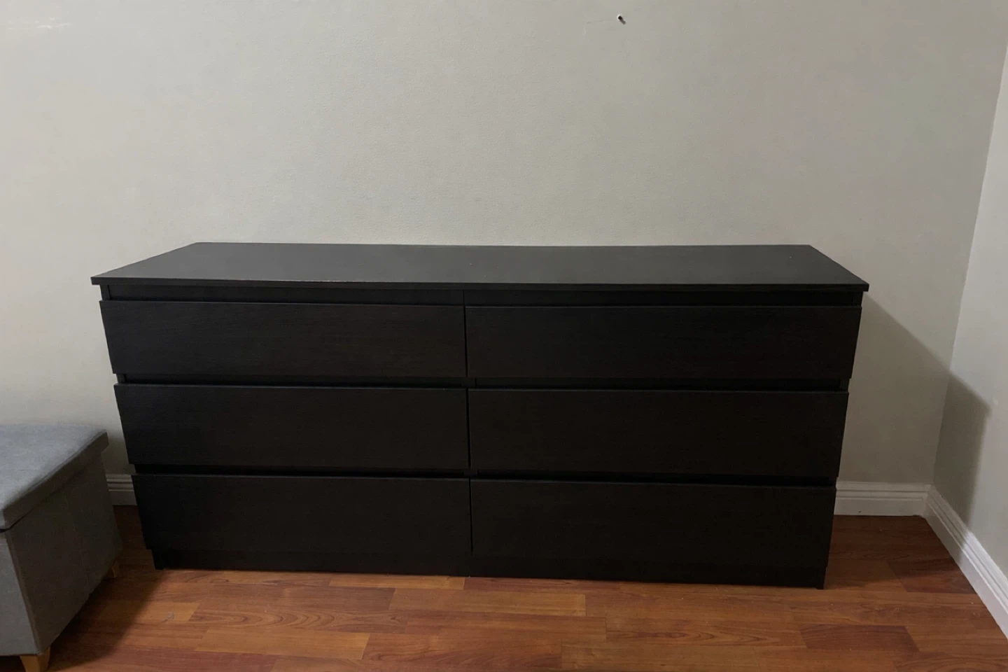 IKEA MALM 6-drawer dresser in black-brown