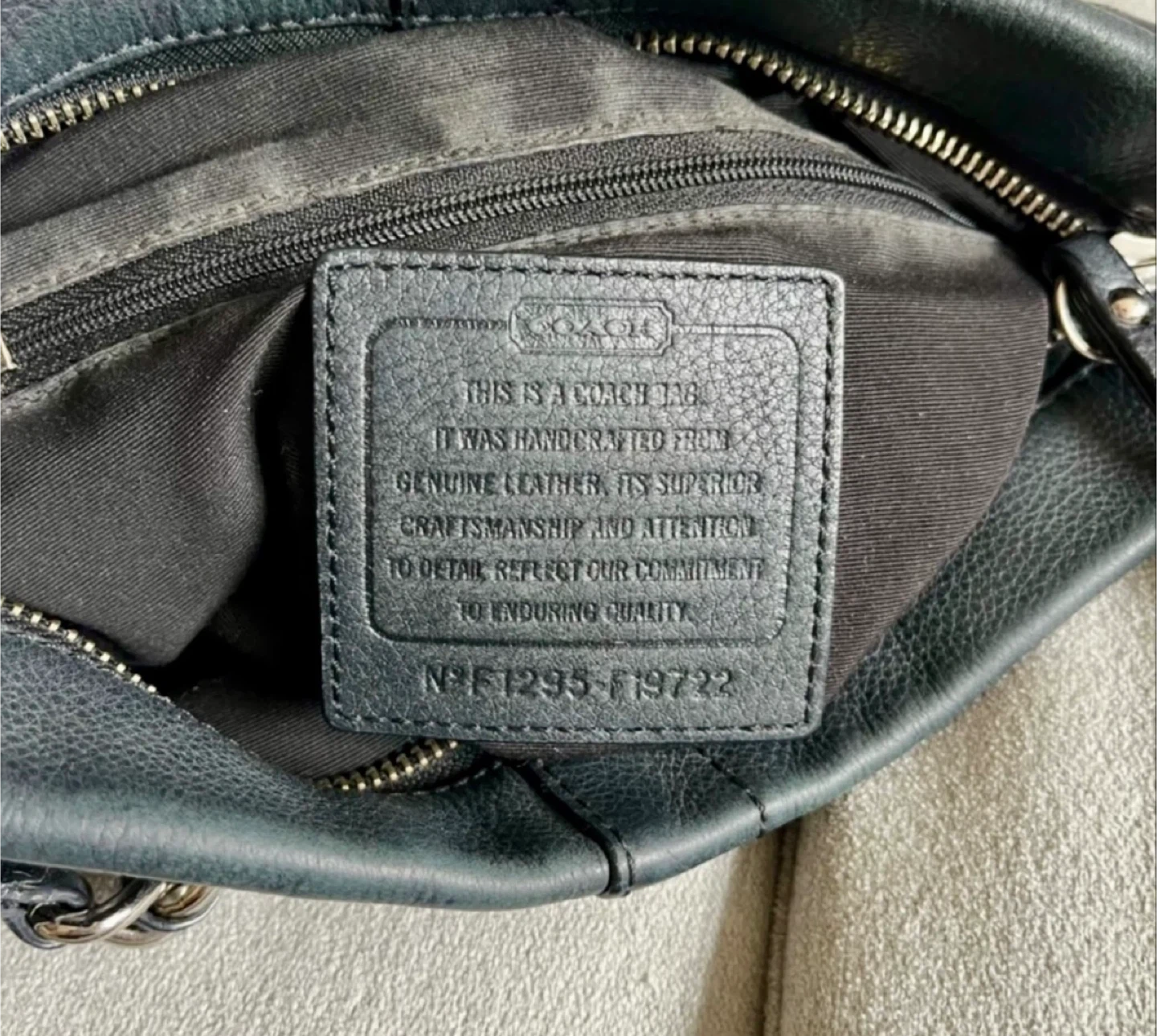 Coach Black Leather Shoulder Bag - photo 2