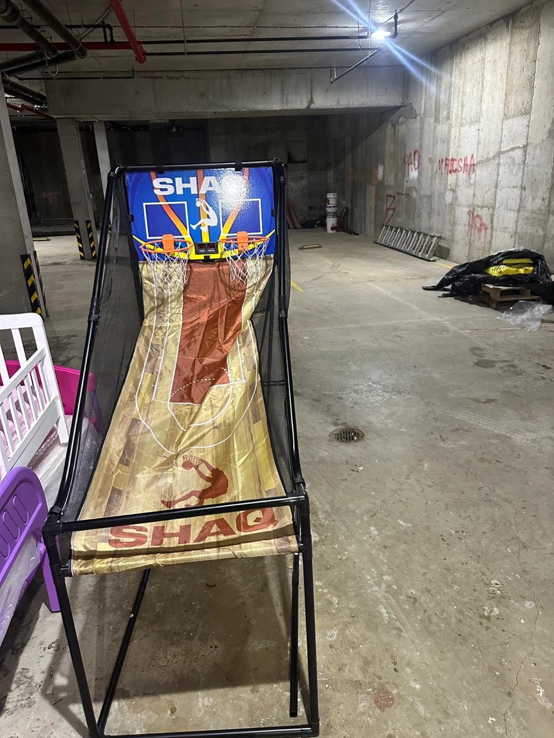 SHAQ Indoor/Outdoor Basketball Hoop Game