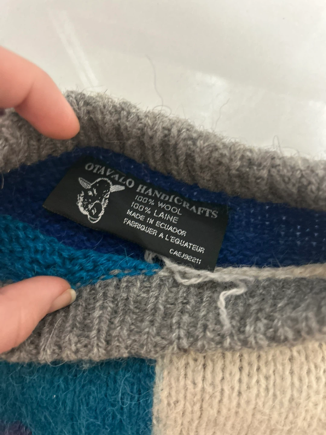 Otavalo Handicrafts 100% Wool Sweater M/L - photo 2