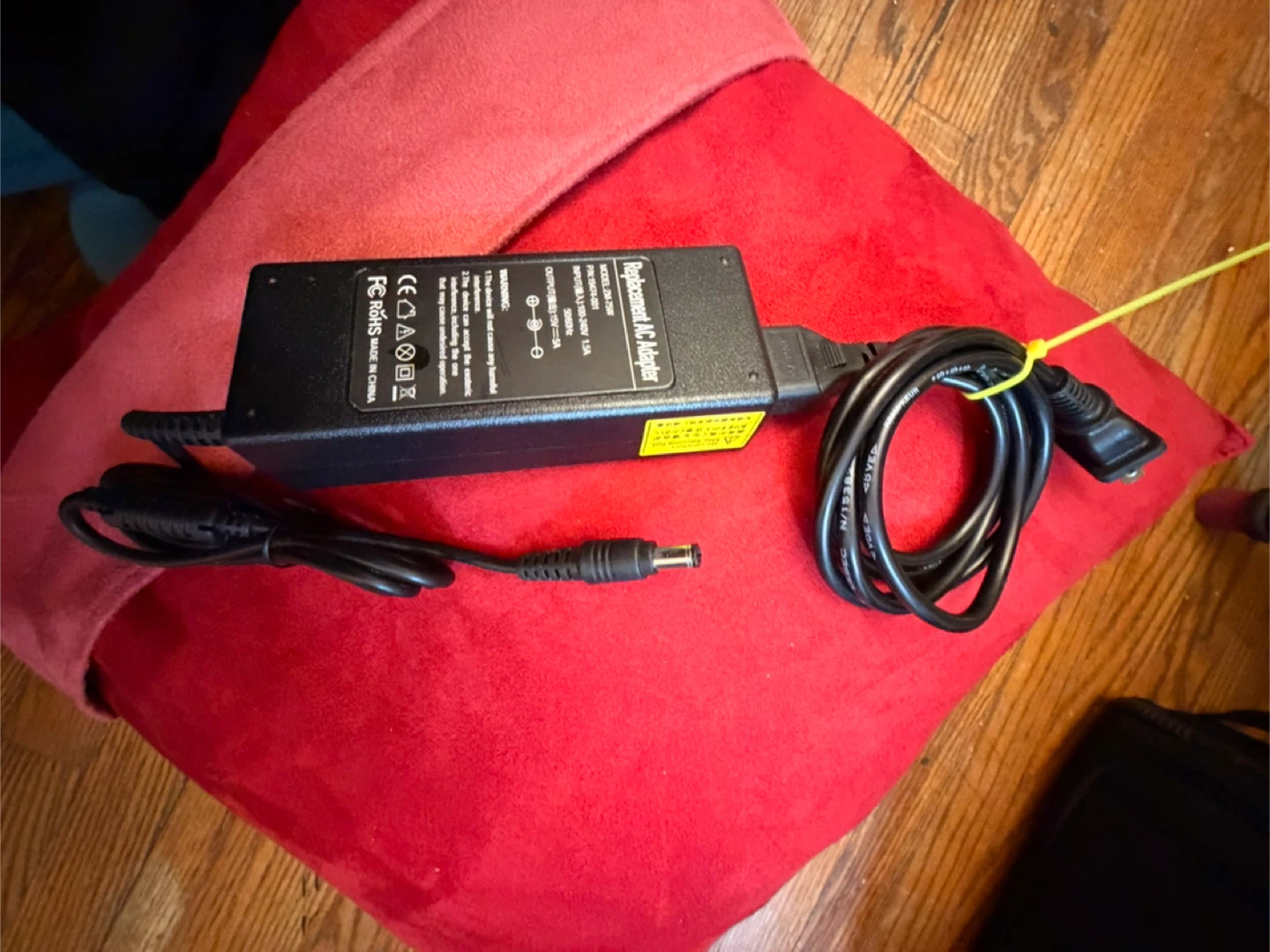 Replacement AC Adapter 75W Model ZM-75W - photo 3