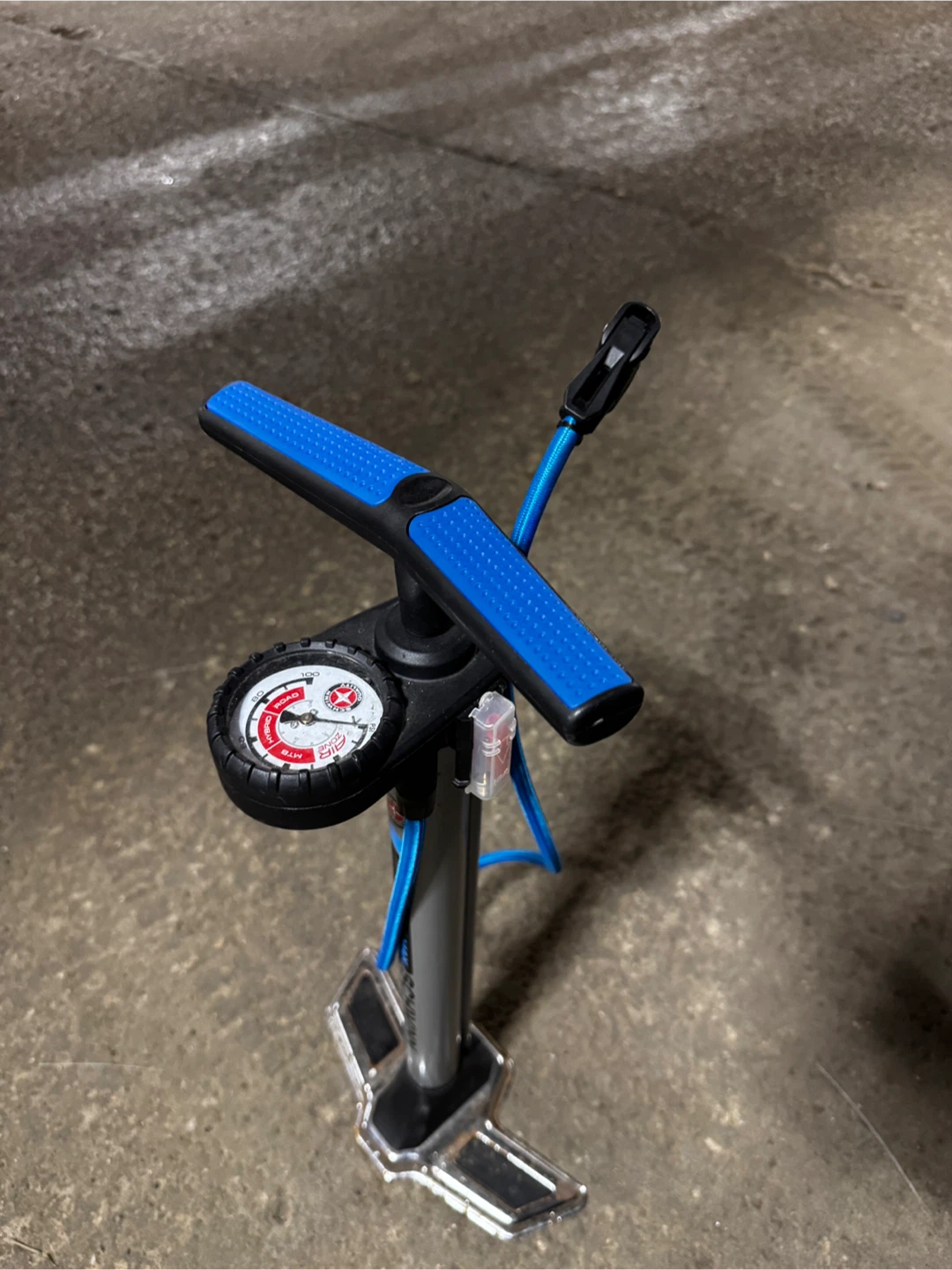 Schwinn Floor Bike Pump with Gauge