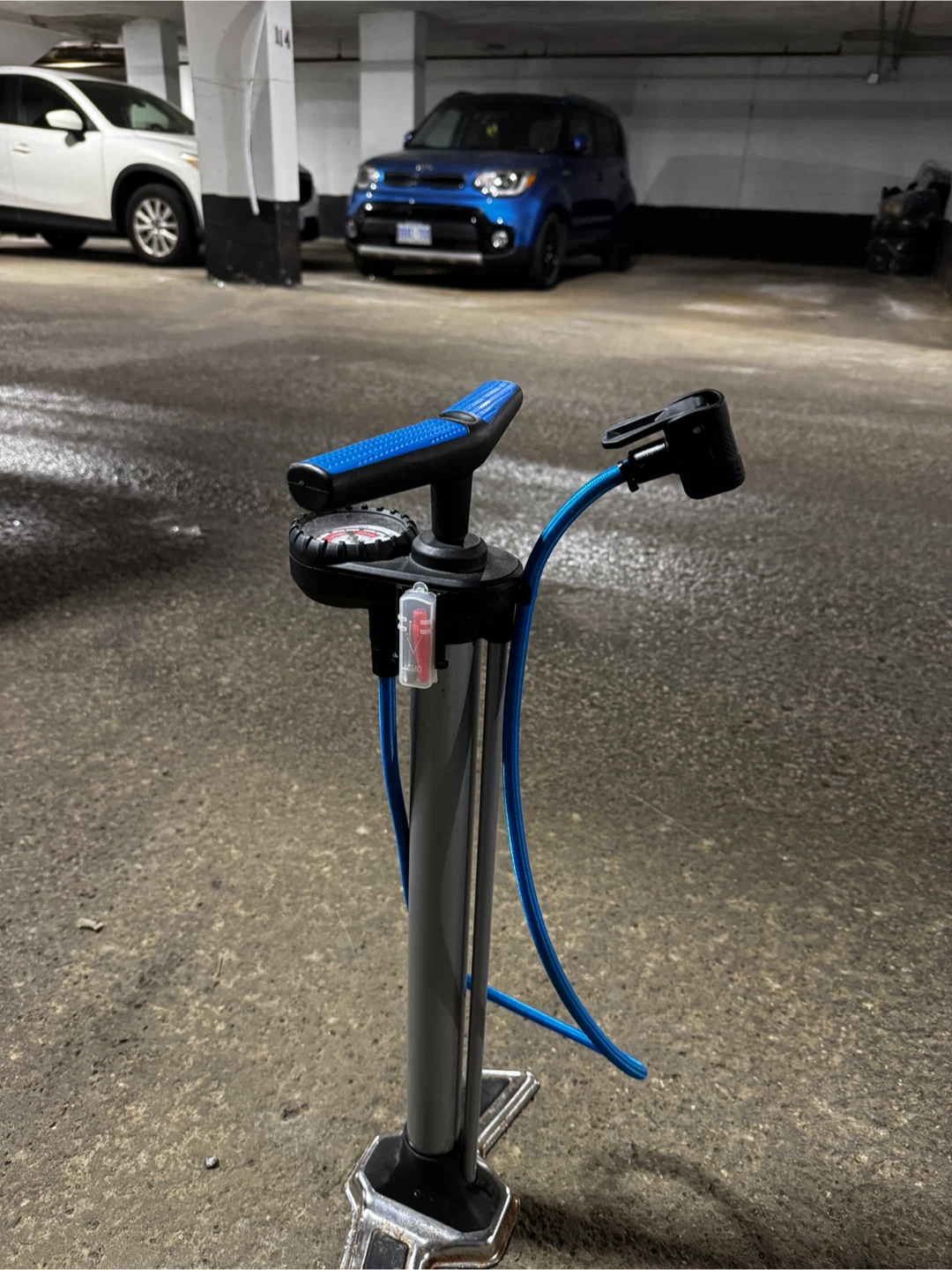 Schwinn Floor Bike Pump with Gauge - photo 4