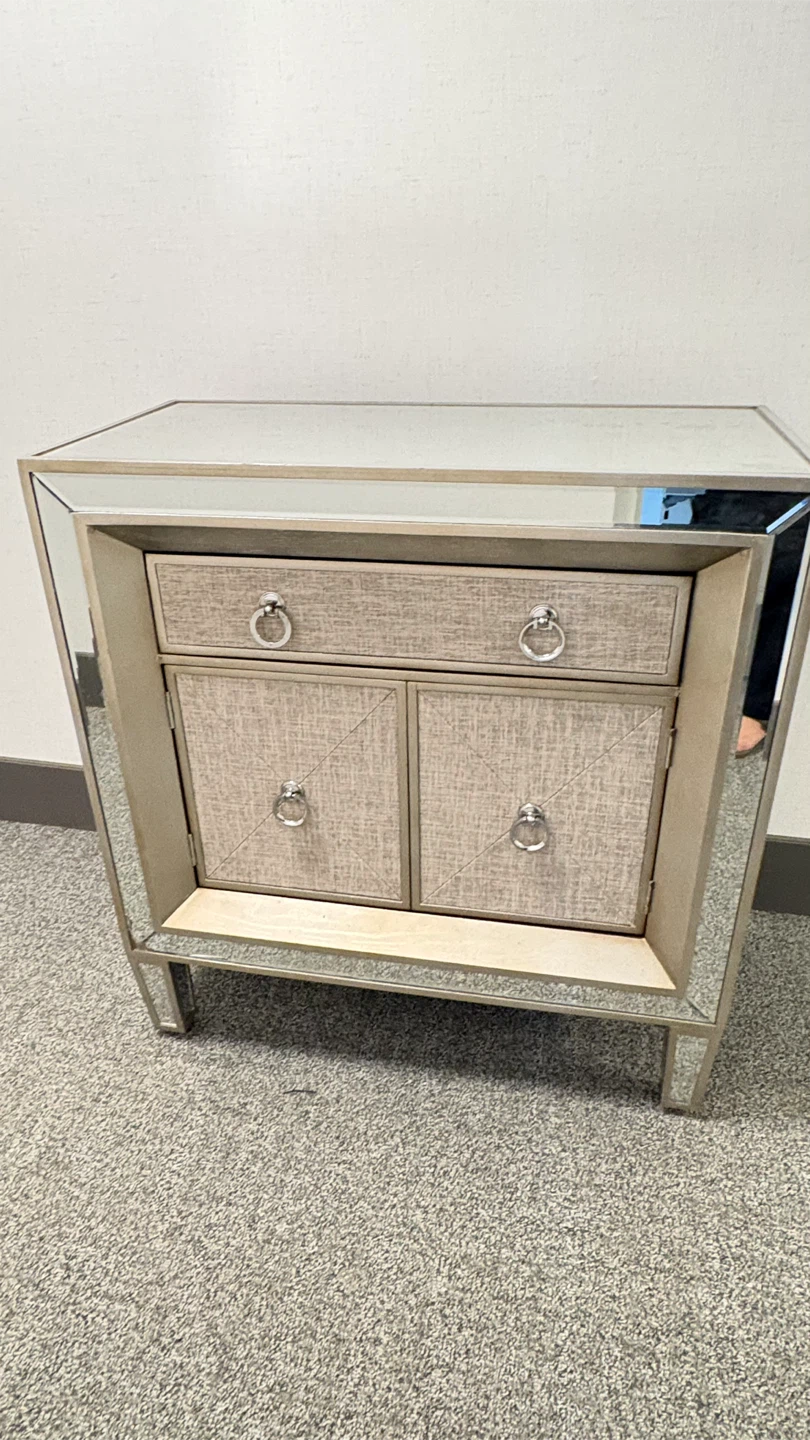 Mirrored Accent Cabinet with 2 Doors and 1 Drawer - photo 5