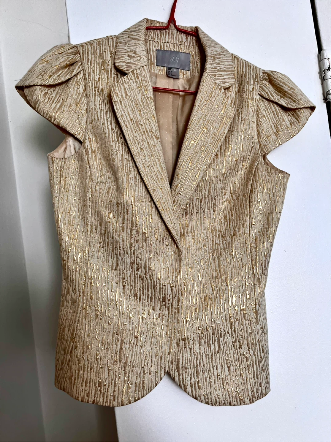 H&M Gold Textured Cap Sleeve Blazer - Size 6