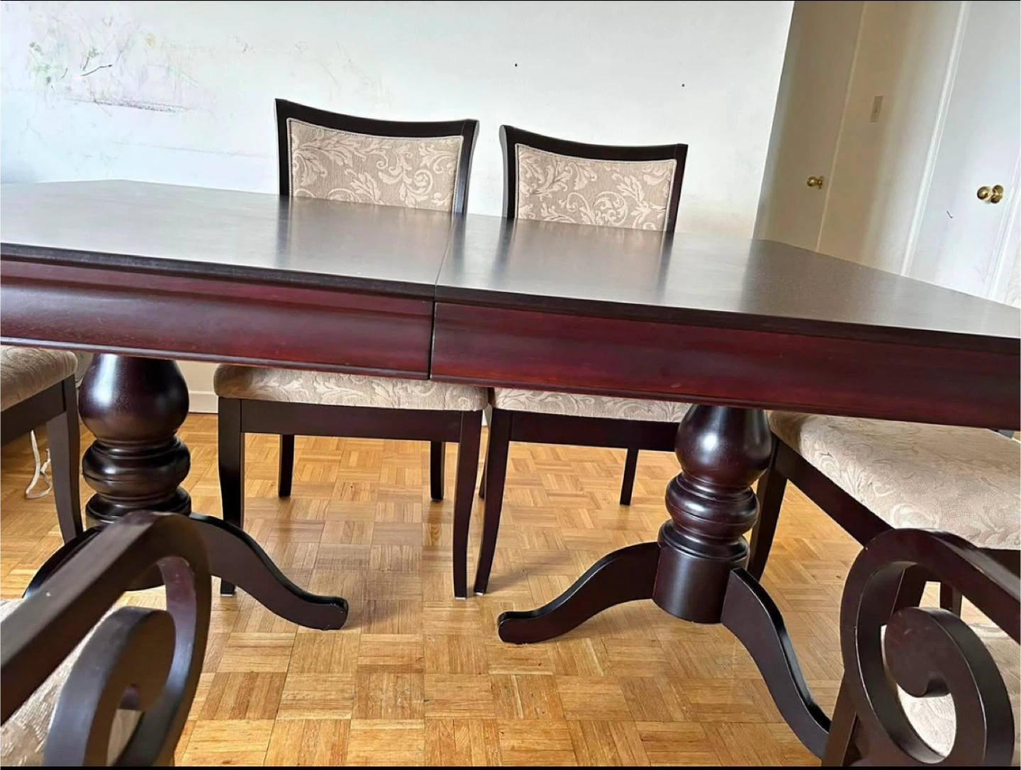 Solid wood Dining Table Set with 6 Chairs - photo 2