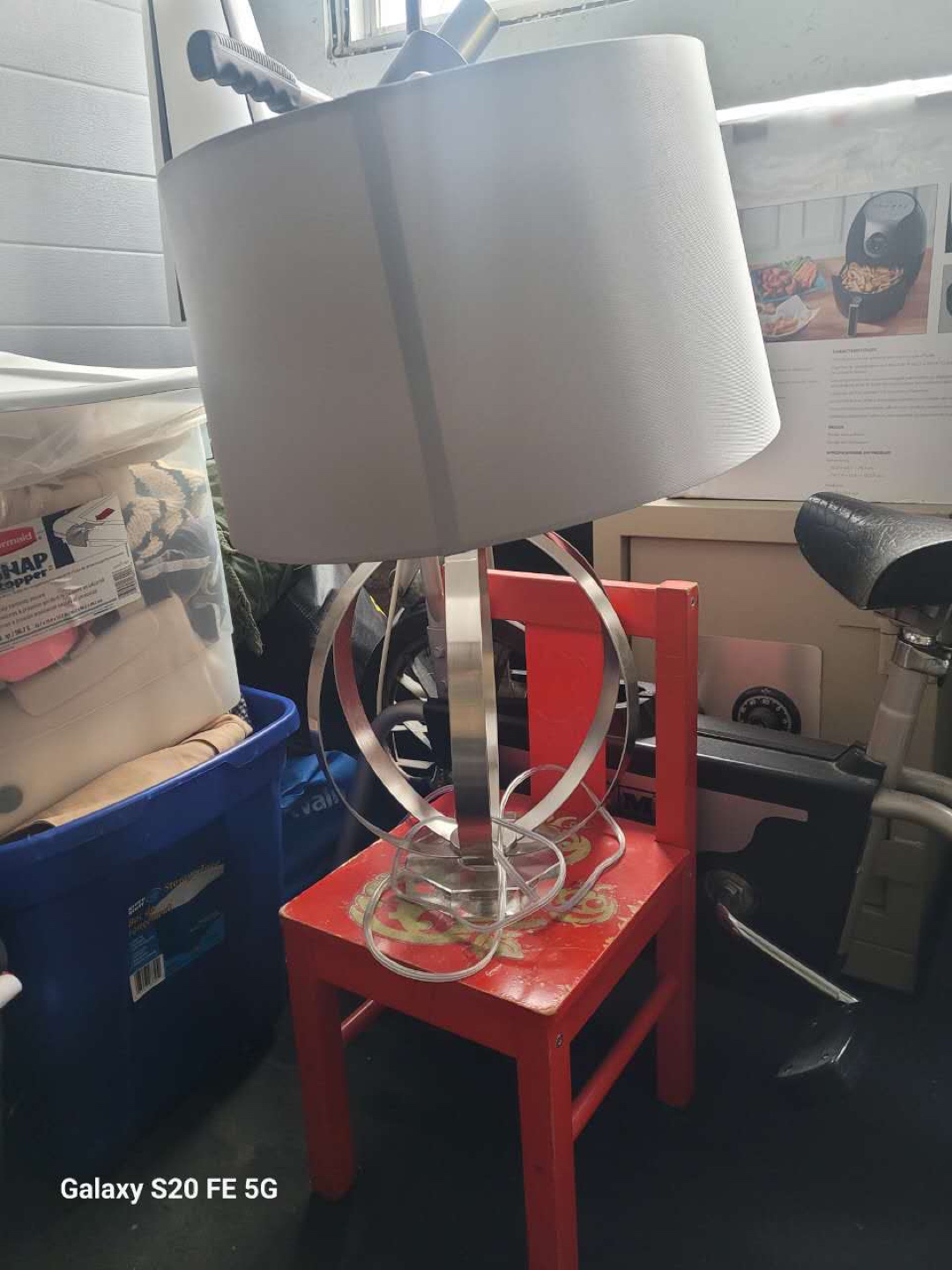 Modern Metal Table Lamp with White Shade