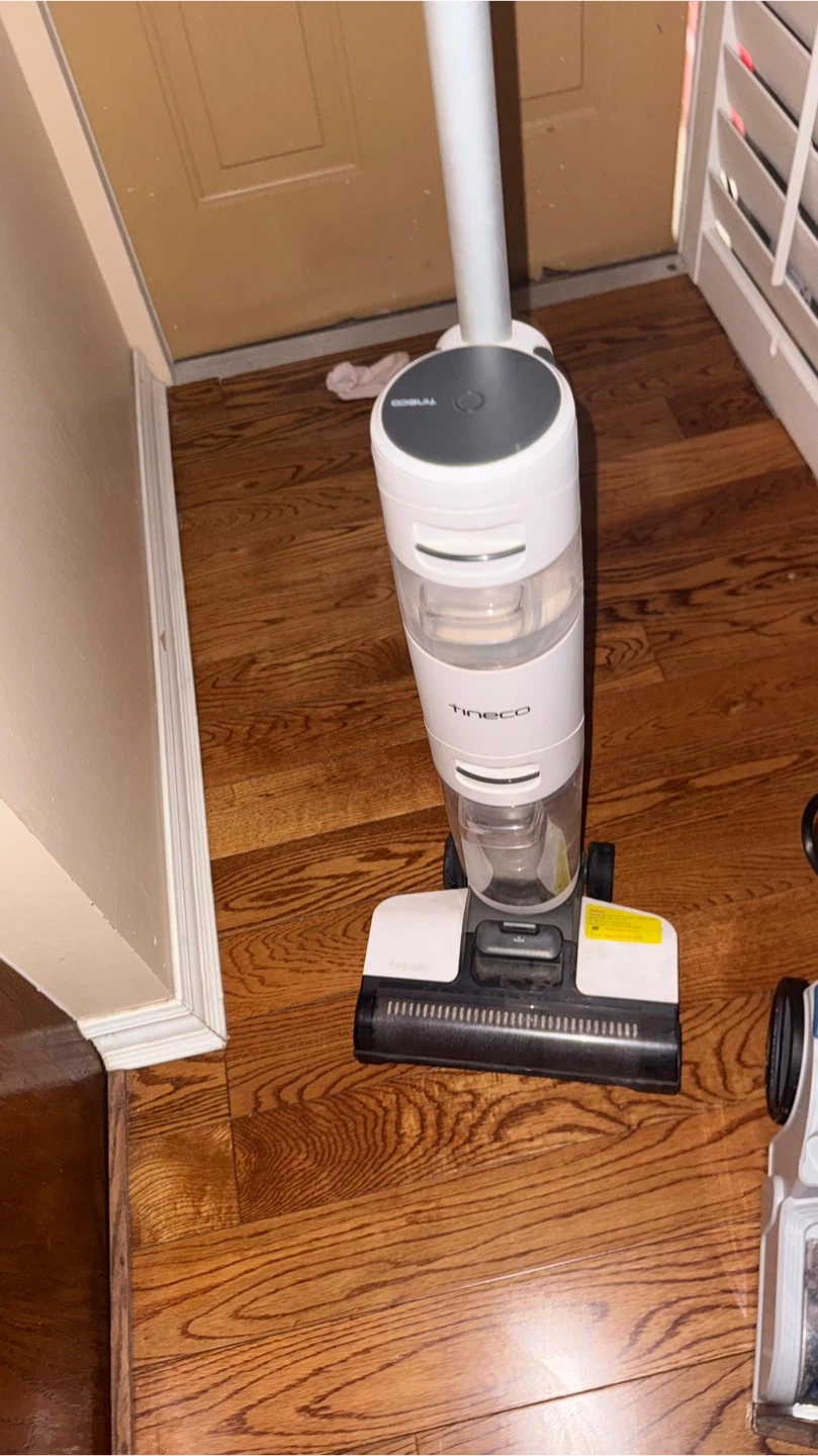 Tineco Wet Dry Vacuum Cleaner - photo 2