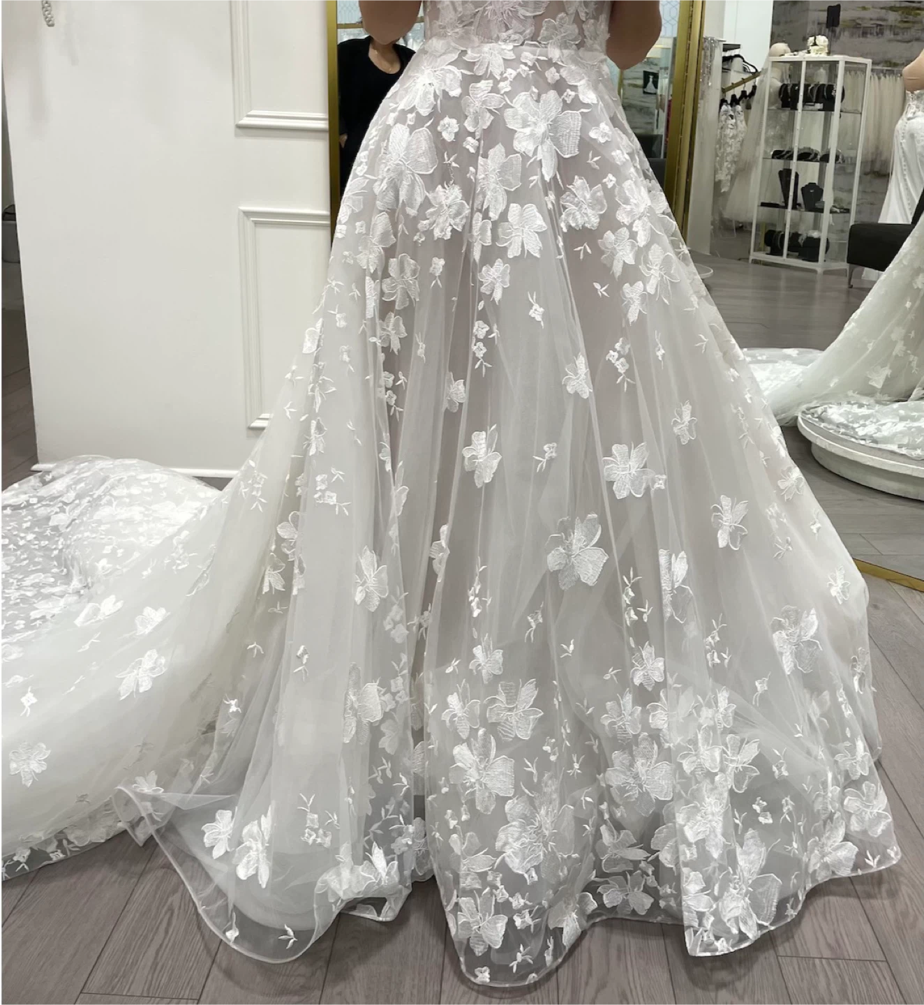 Wedding Dress with Floral Appliqué and Long Sleeves - photo 2